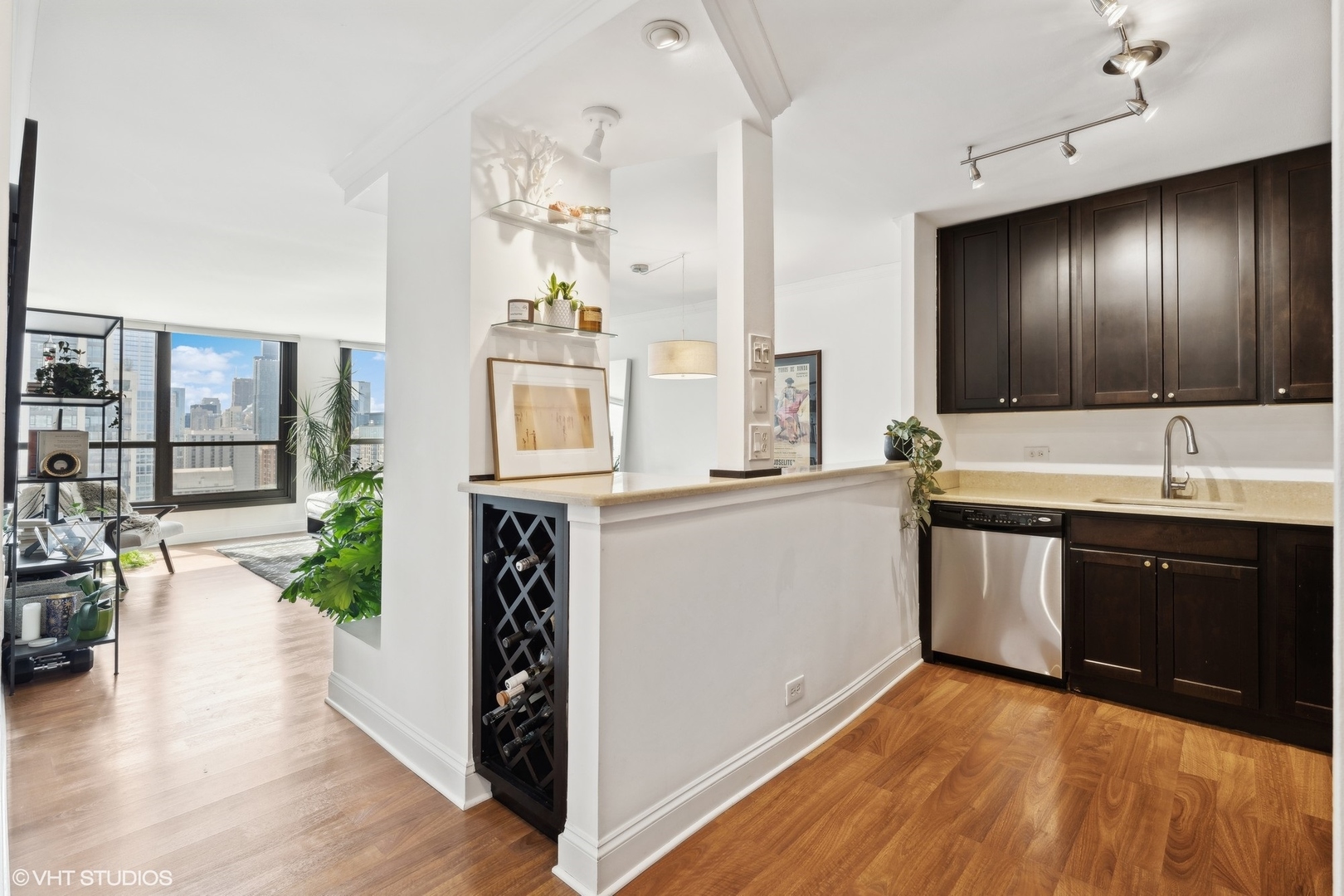 1030 N State Street Unit: 27J