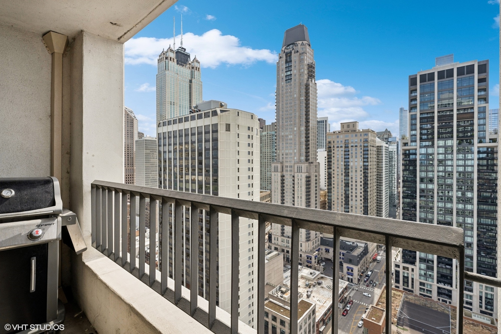 1030 N State Street Unit: 27J