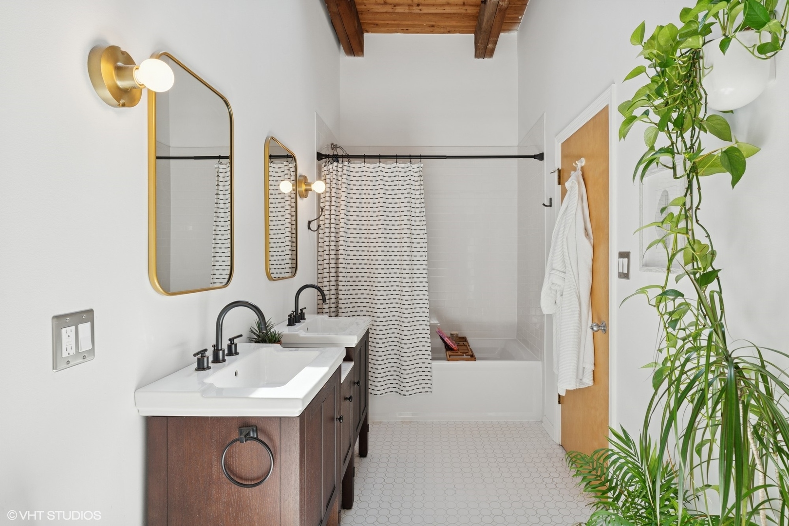 1740 N Marshfield Avenue Unit: 29
