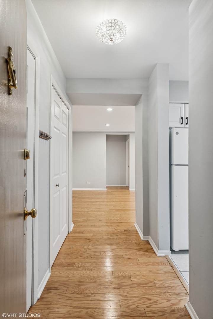 2336 N Commonwealth Avenue Unit: 108