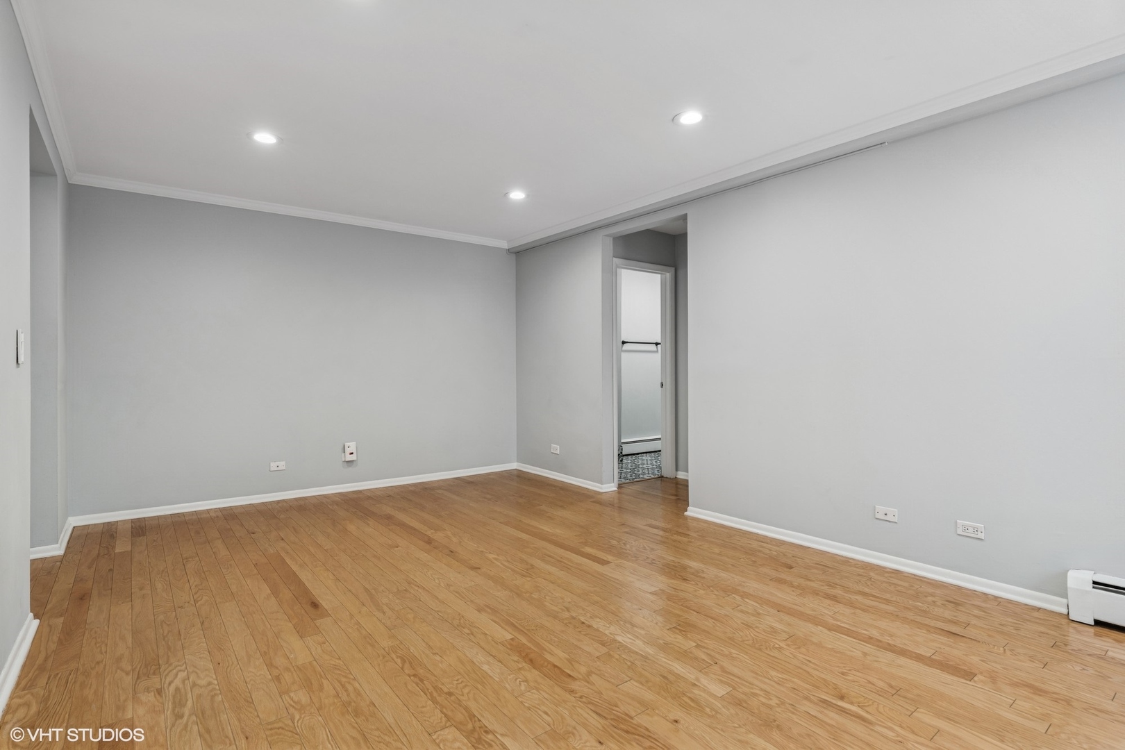 2336 N Commonwealth Avenue Unit: 108