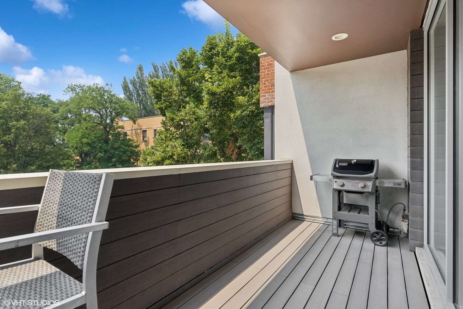 927 N Damen Avenue Unit: 2