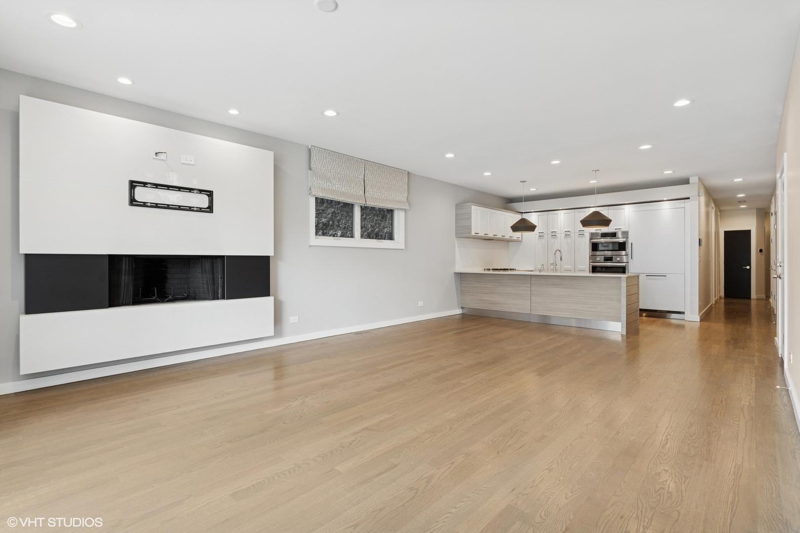 927 N Damen Avenue Unit: 2