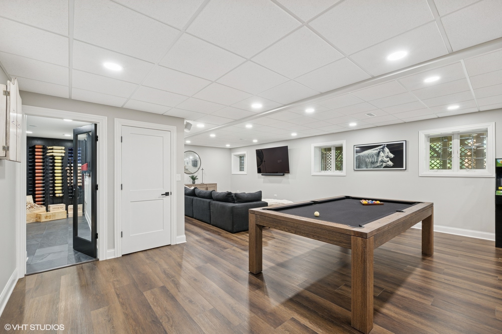 1200 Bibury Lane