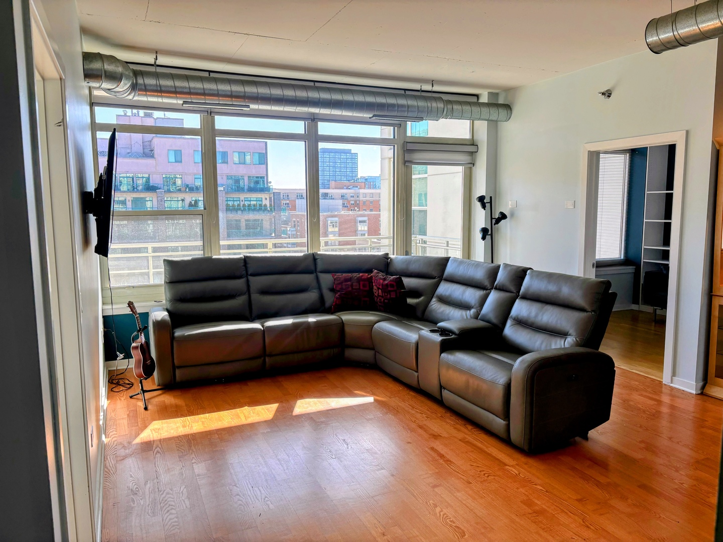 909 W Washington Street Unit: 804