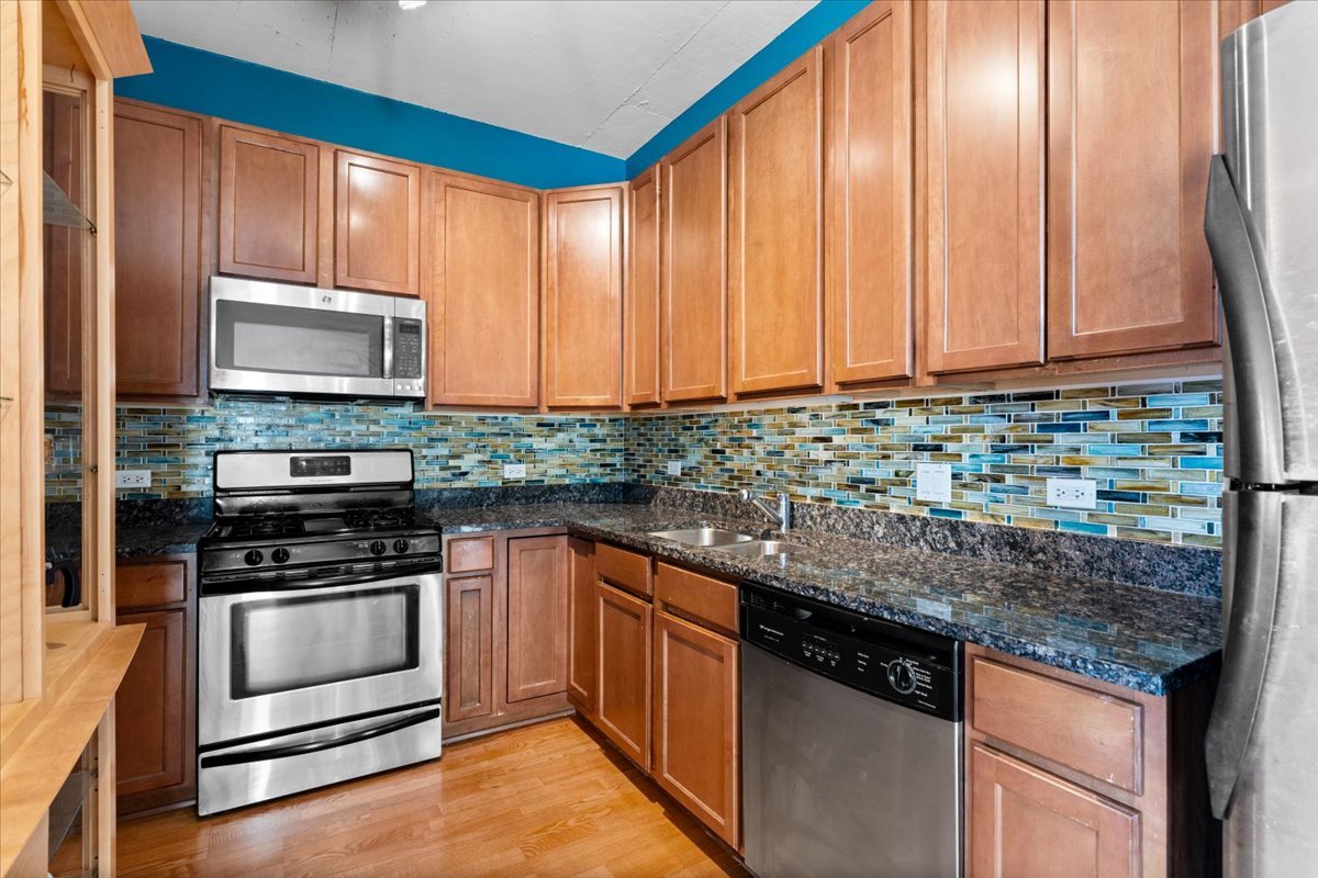 909 W Washington Street Unit: 804