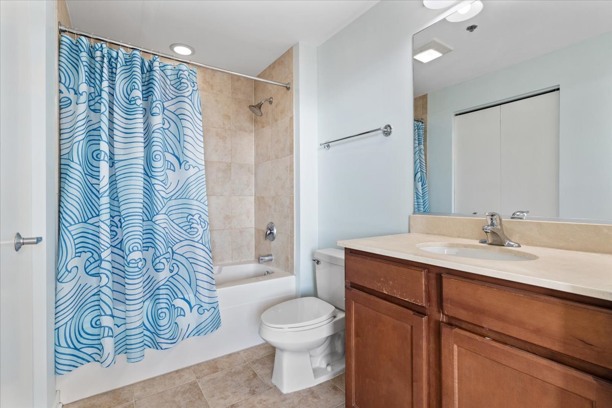 909 W Washington Street Unit: 804