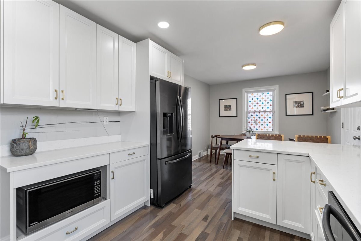 5143 N Newland Avenue