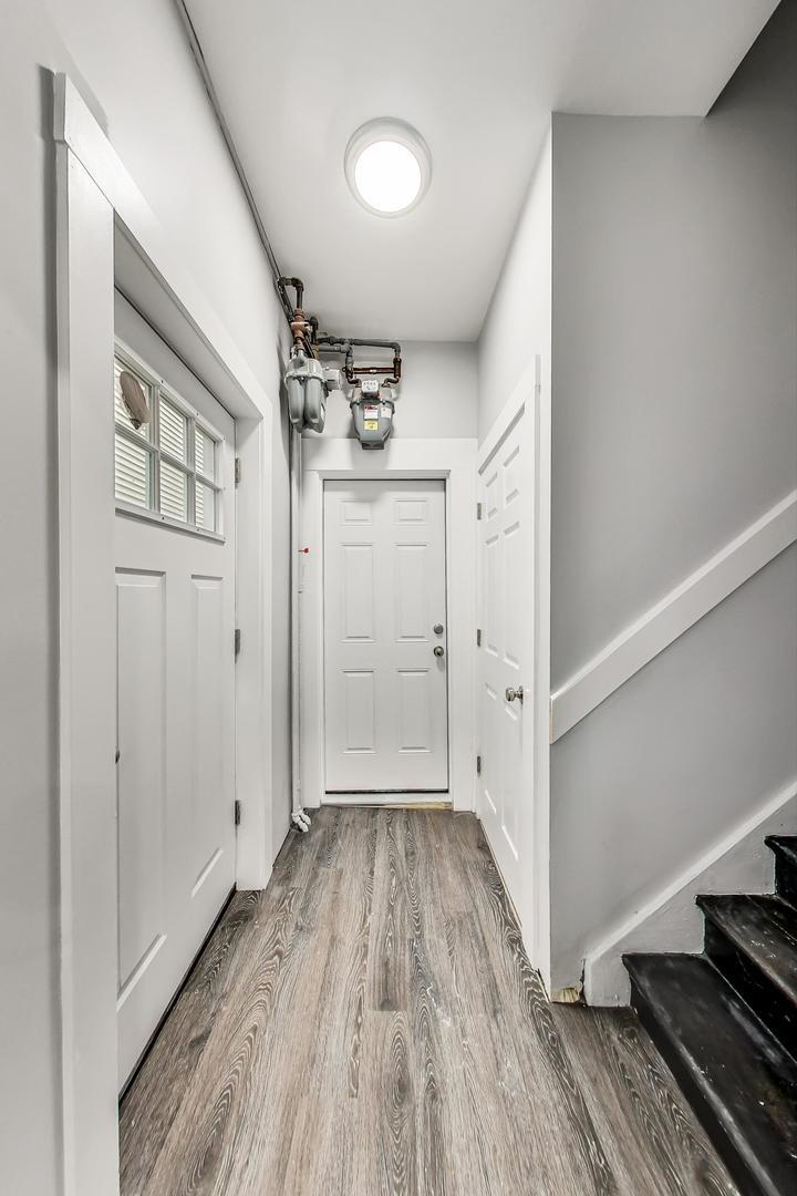 2025 W Melrose Street Unit: 1R