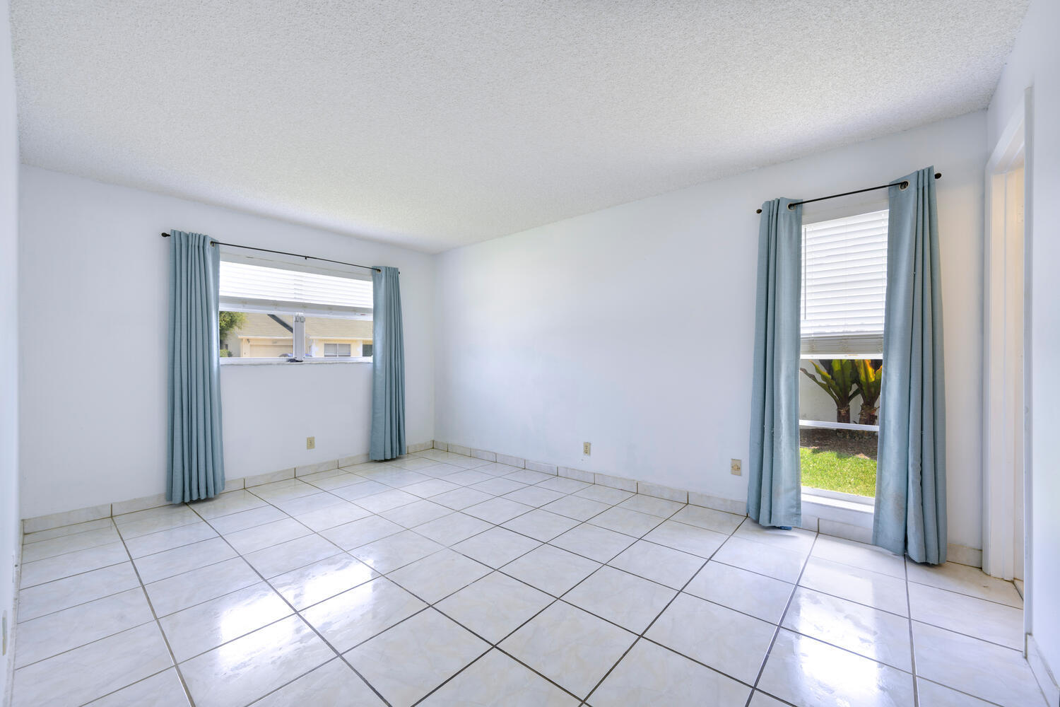 6312 Emerald Sky Lane