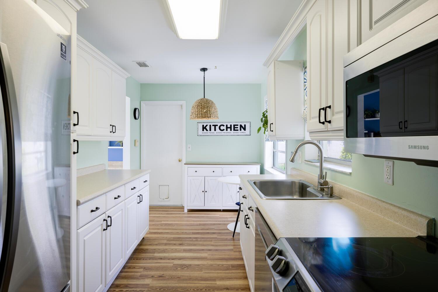 6312 Emerald Sky Lane