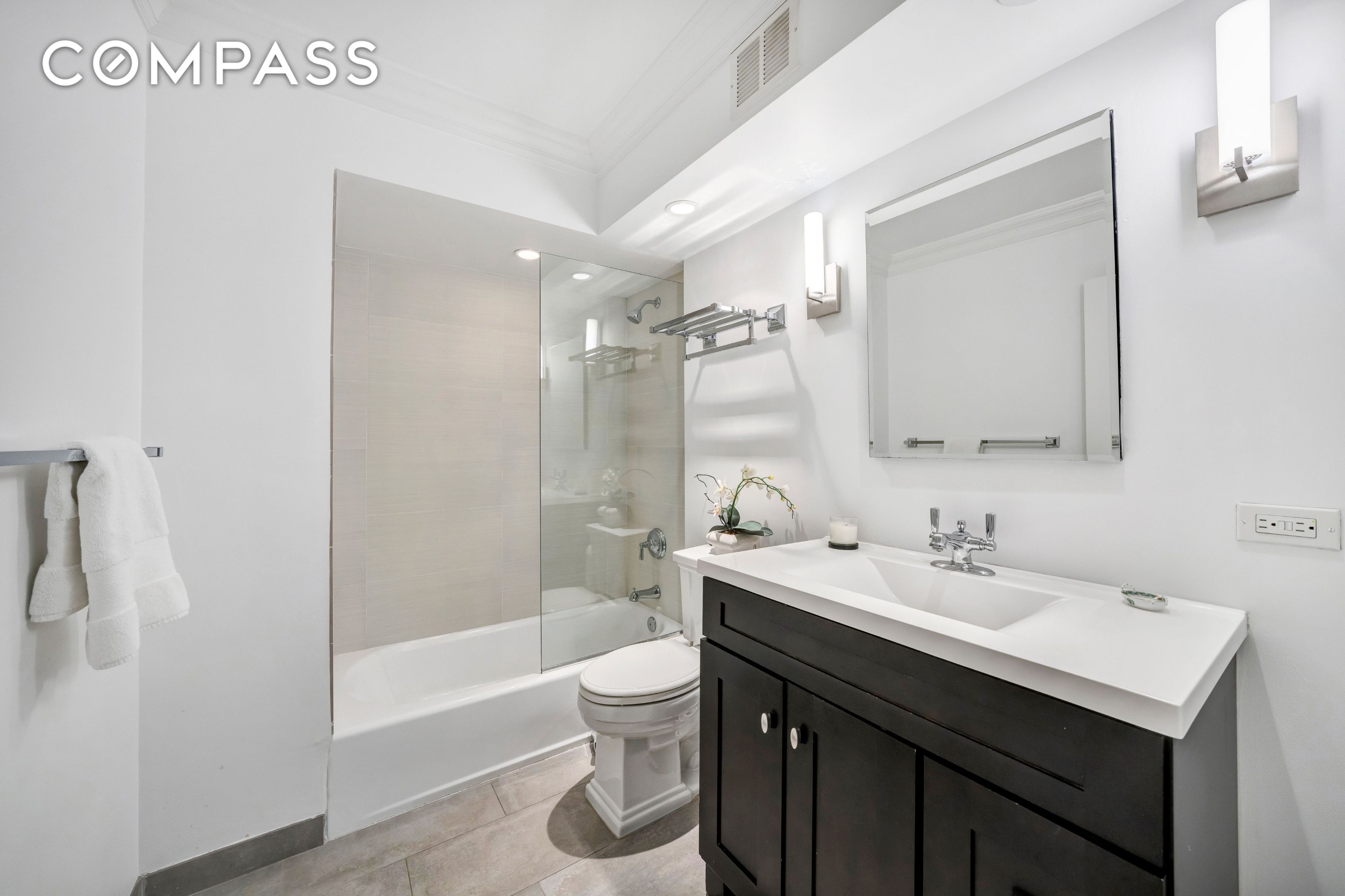 411 E 57th Street 11AB