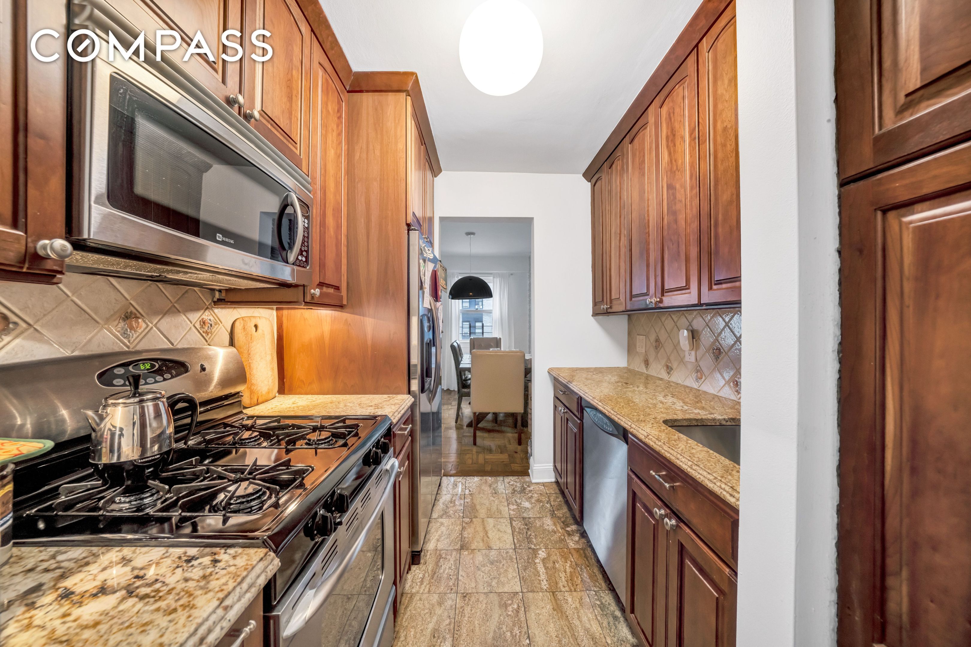 345 E 56th Street 10F