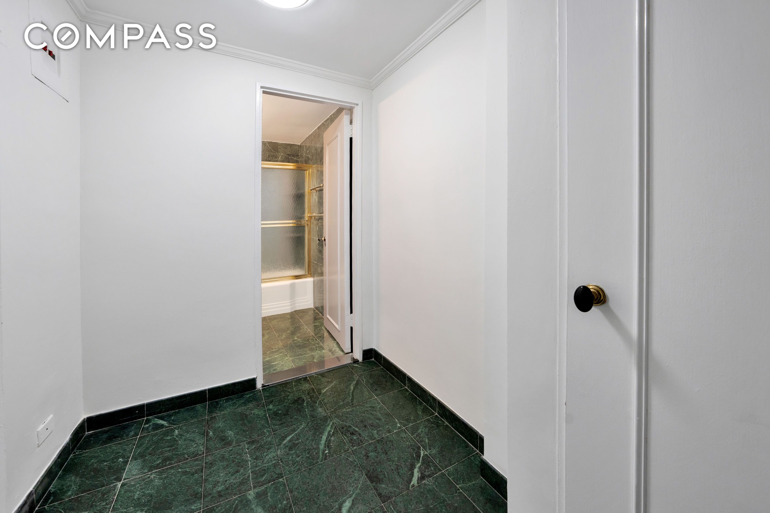 36 Sutton Place S 8E