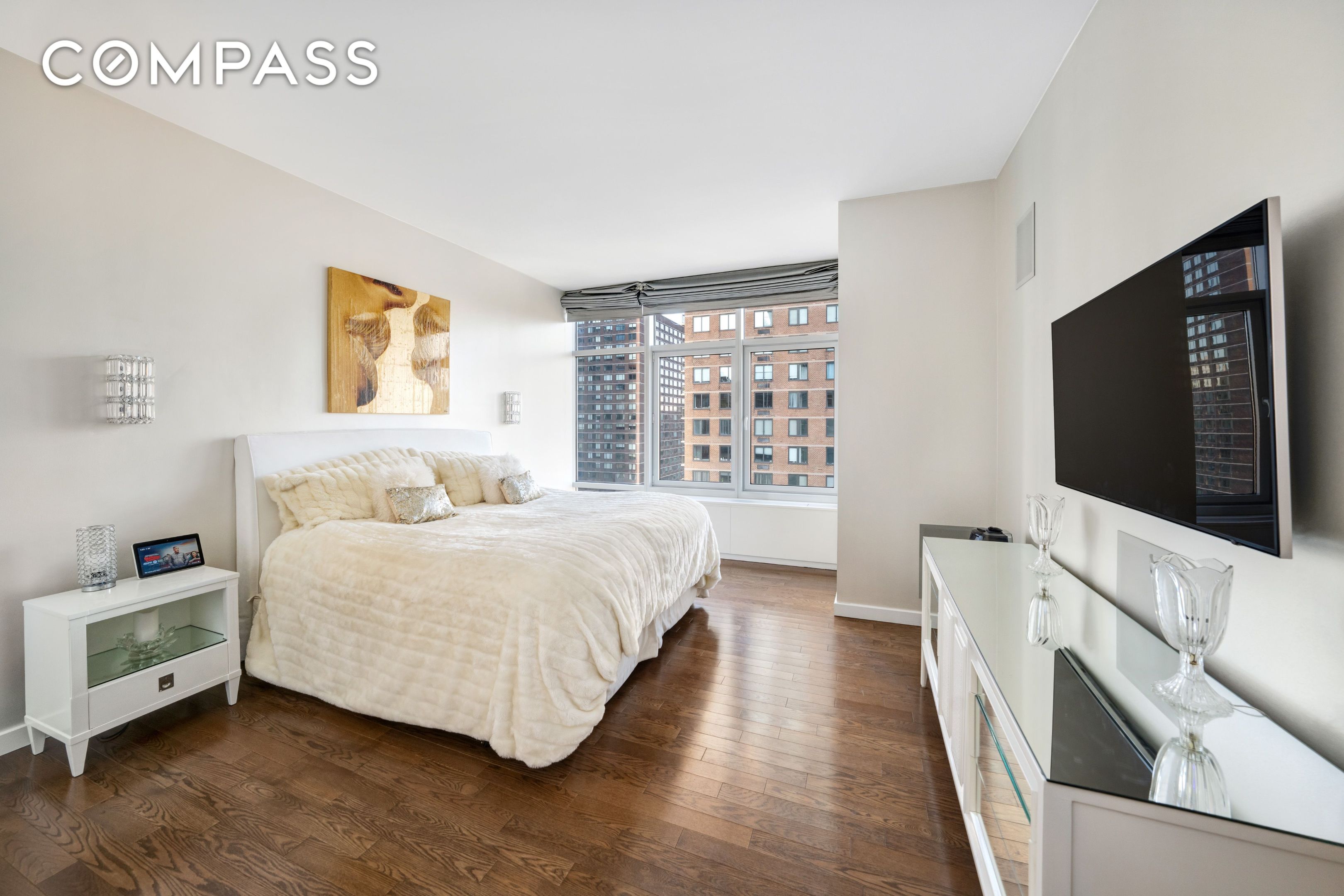 310 E 53rd Street 18A