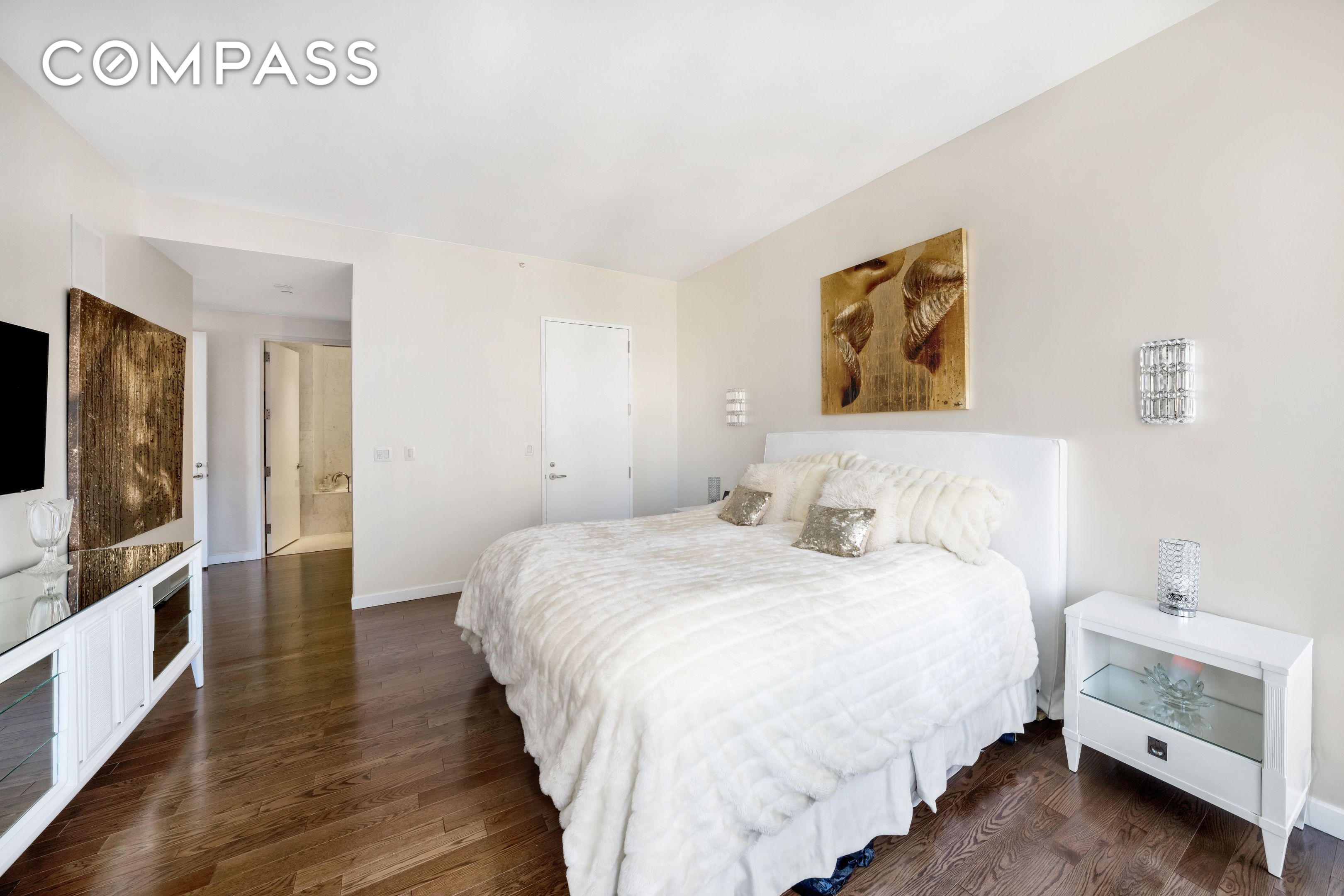 310 E 53rd Street 18A