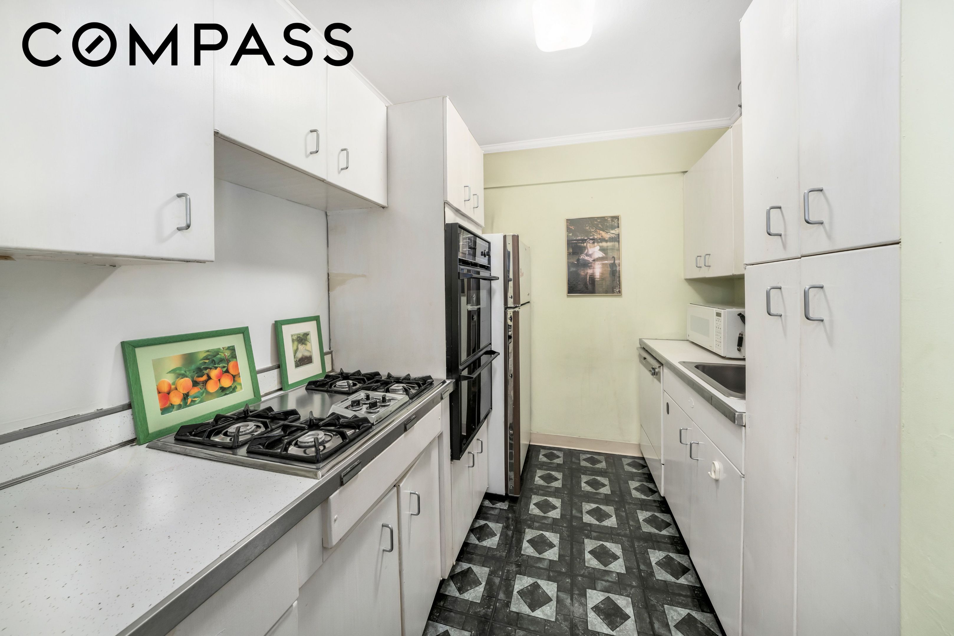 345 E 56th Street 5C
