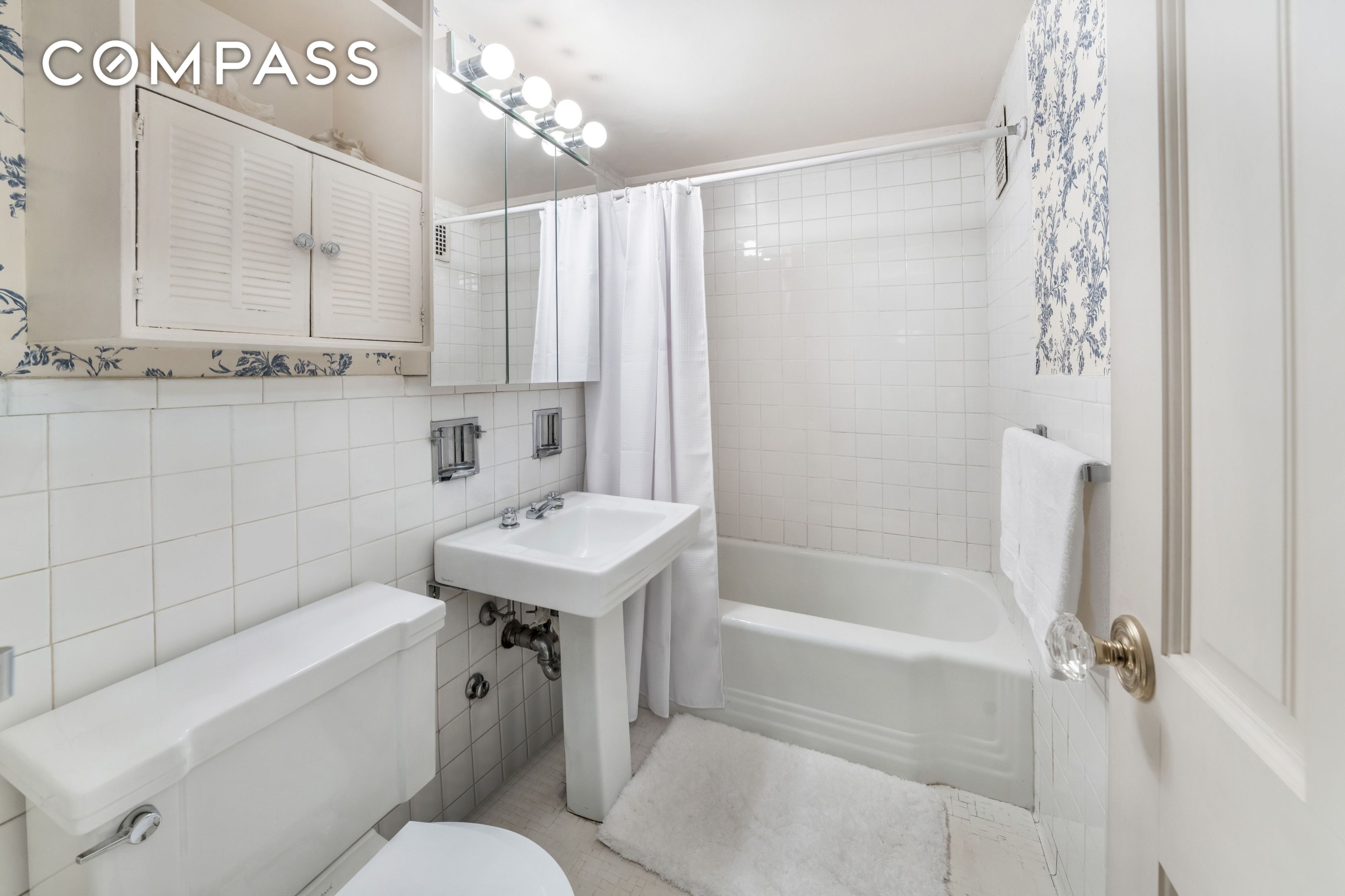 345 E 56th Street 5C