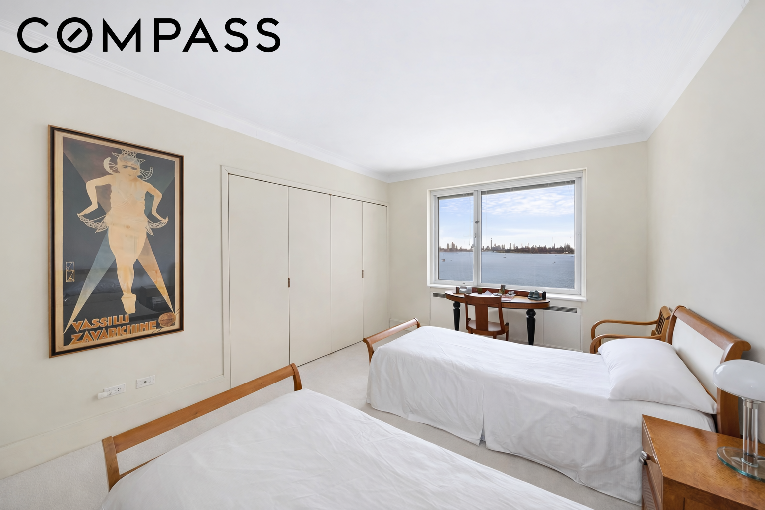 25 Sutton Place S 8G