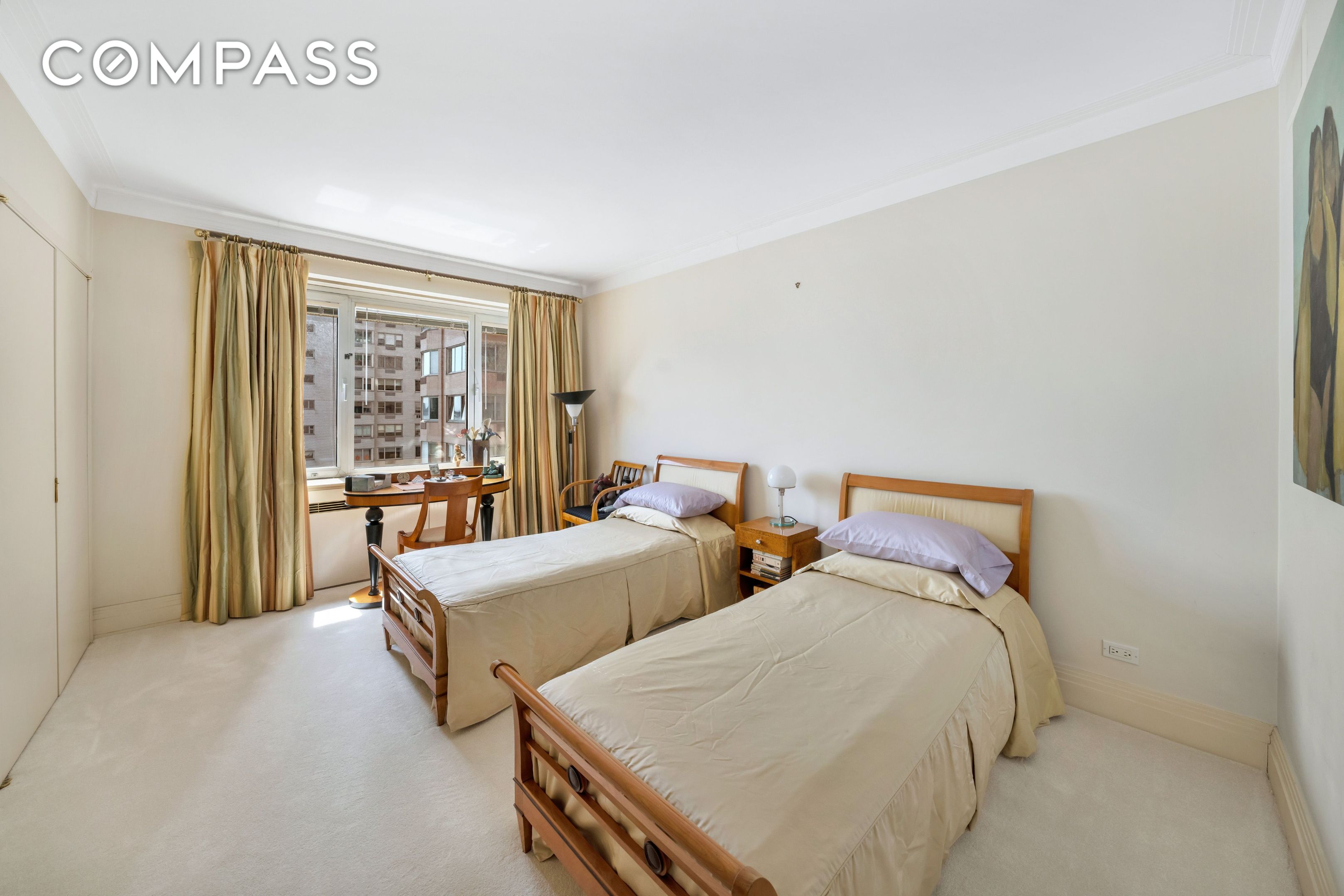 25 Sutton Place S 8G