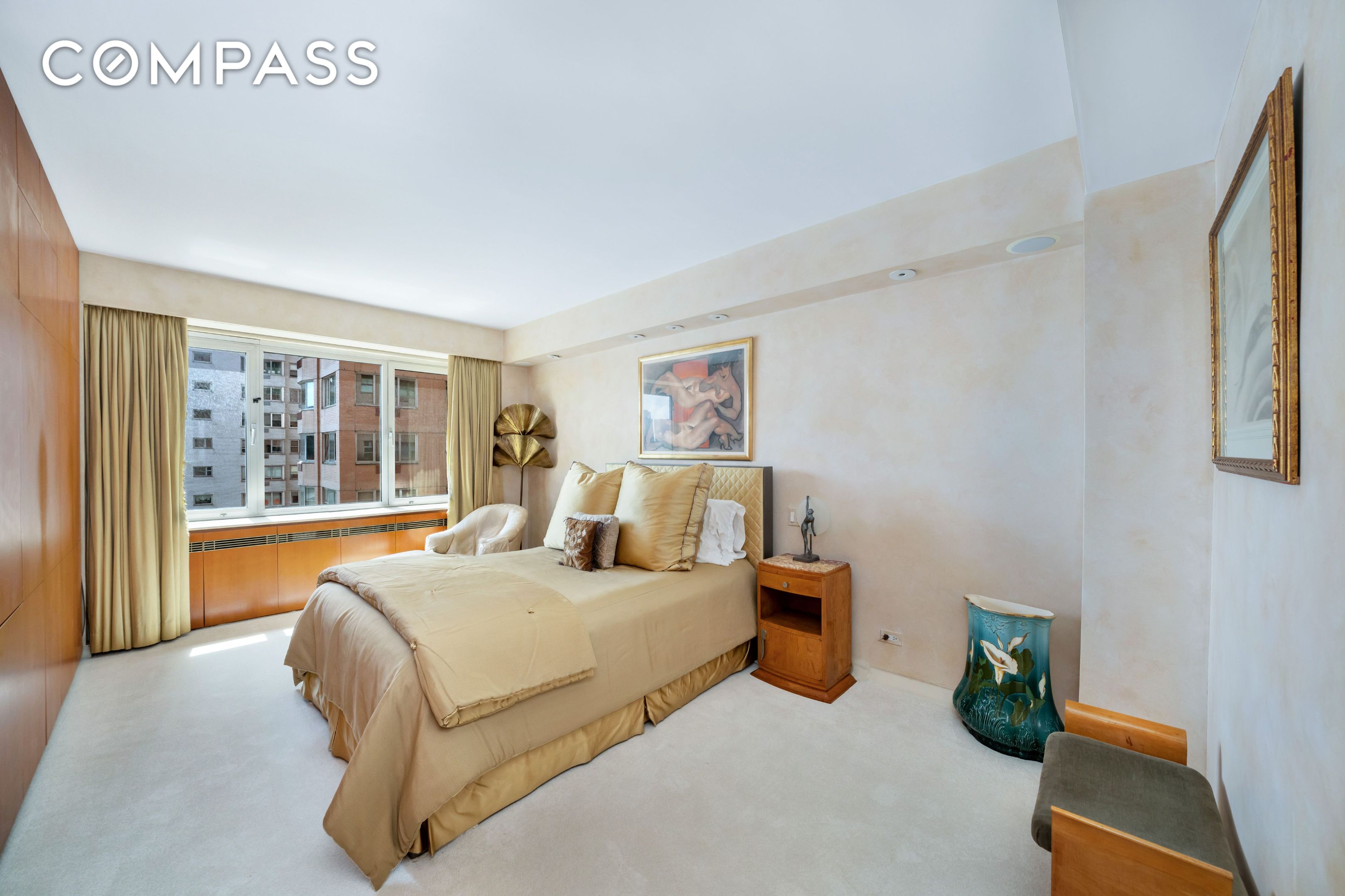 25 Sutton Place S 8G