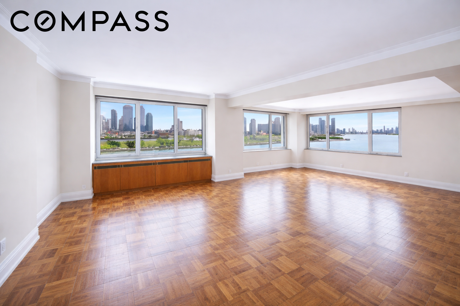 25 Sutton Place S 8G