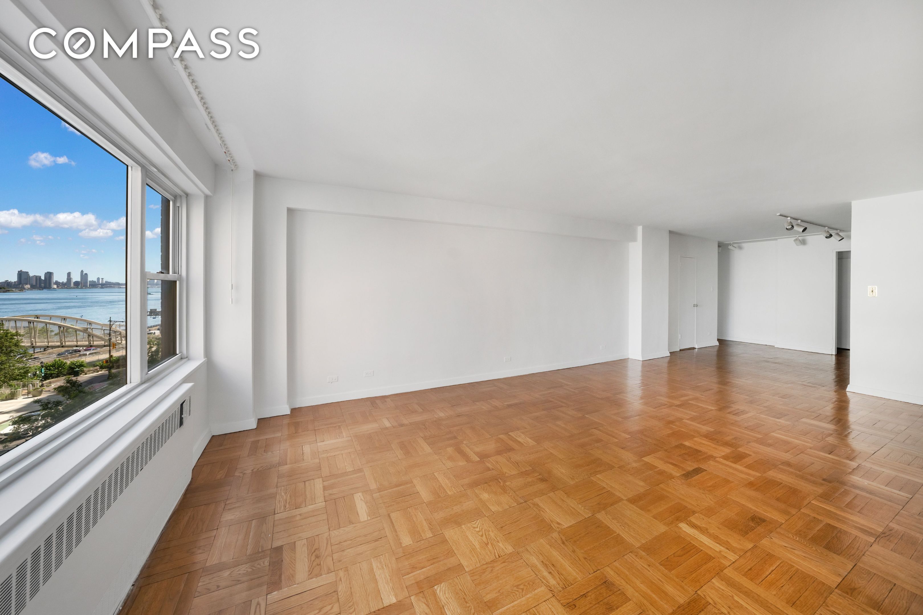 50 Sutton Place S 5E
