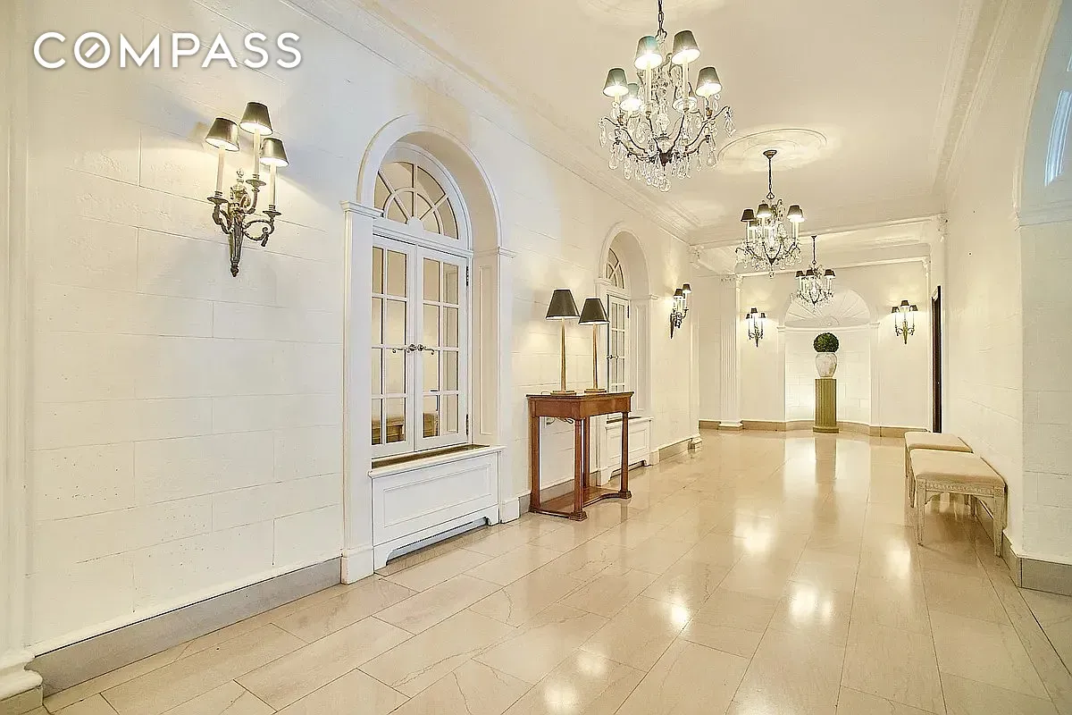 1060 Park Avenue 11A