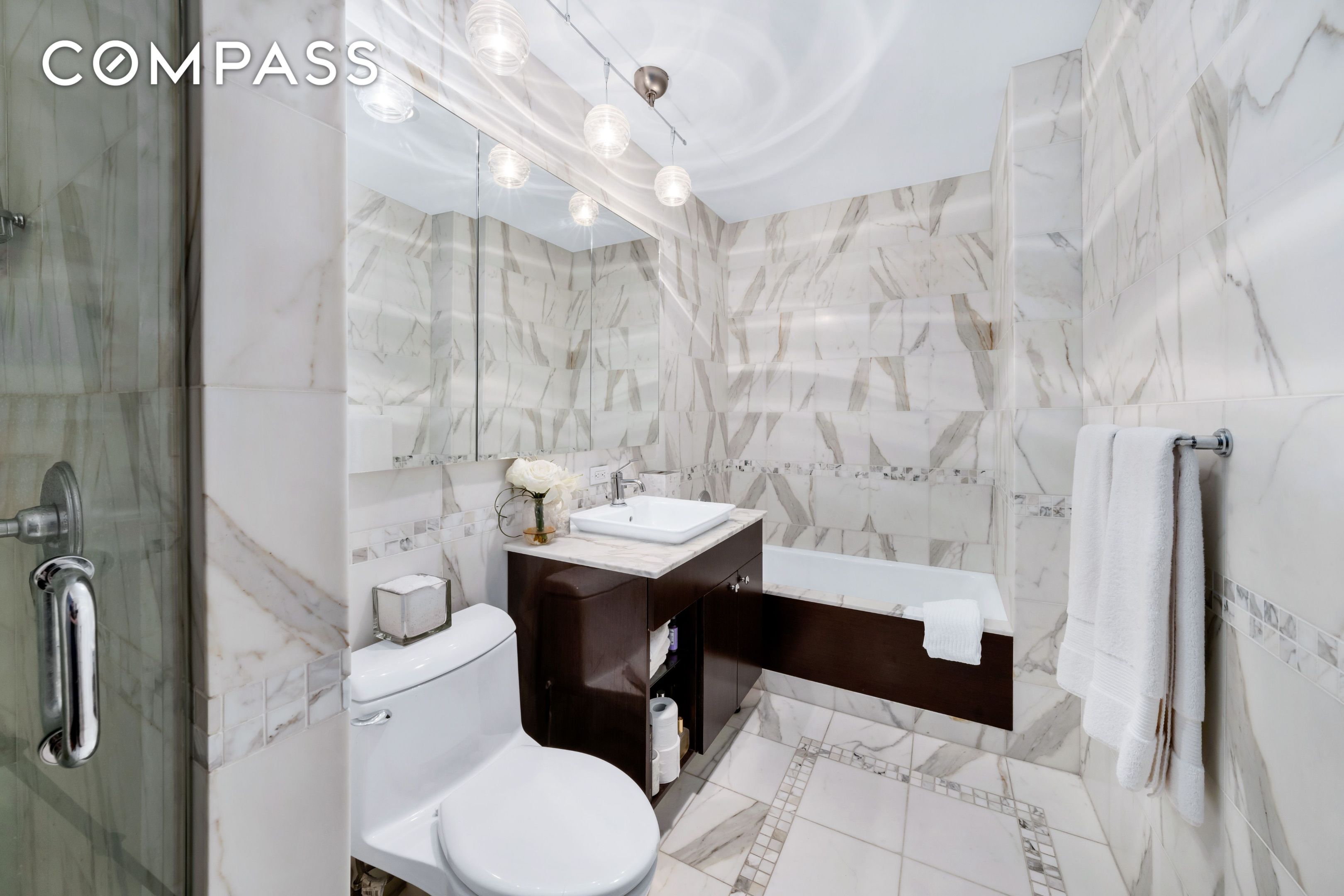 212 E 57th Street 5C