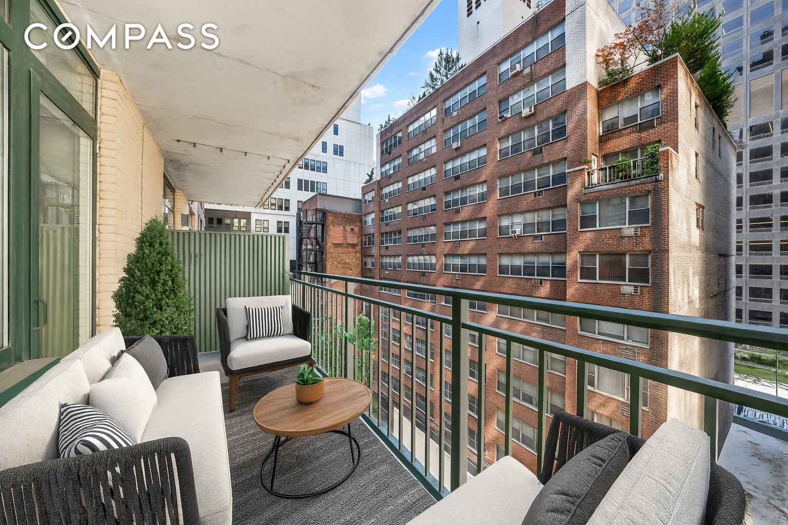 212 E 57th Street 5C