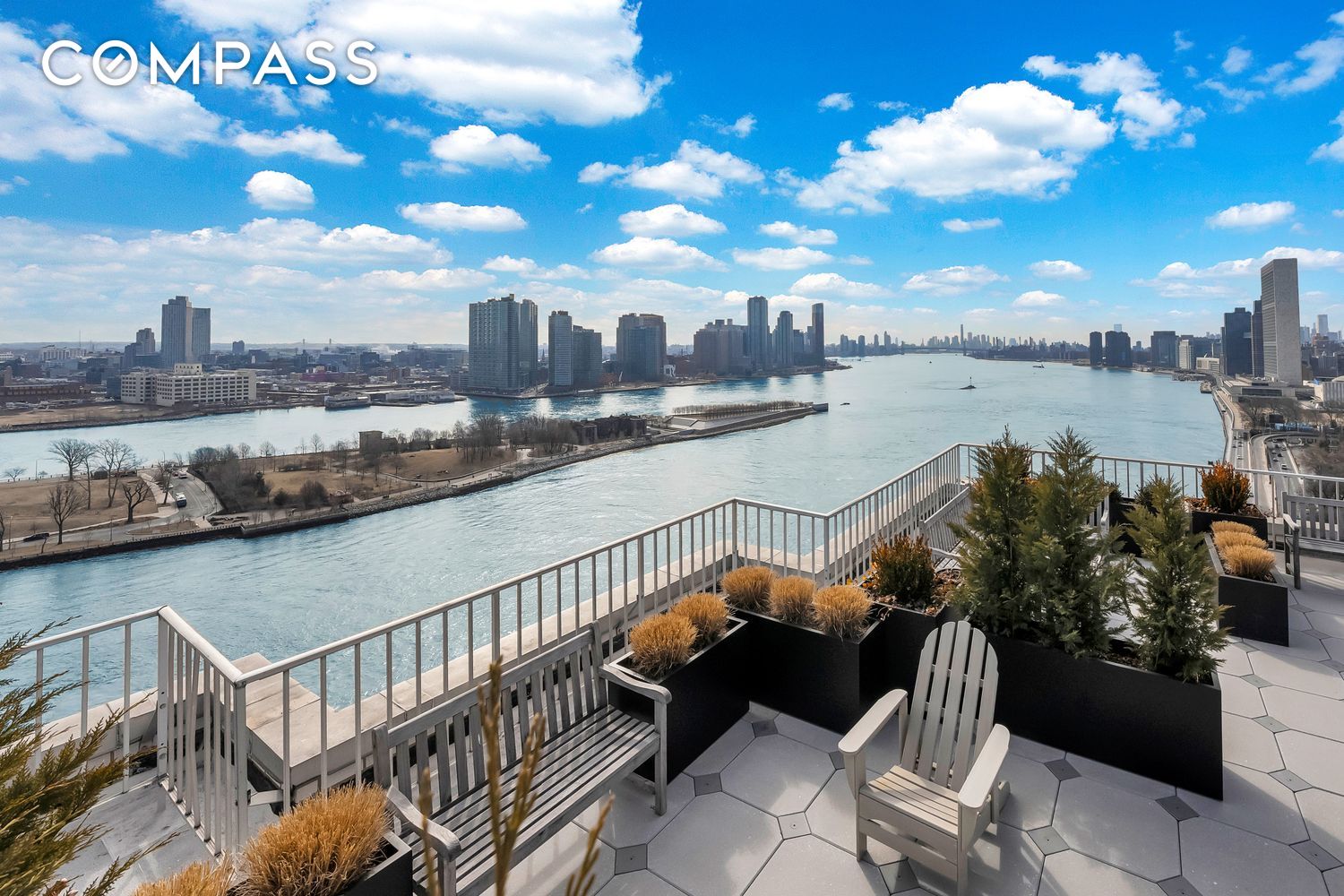 45 Sutton Place S 8L