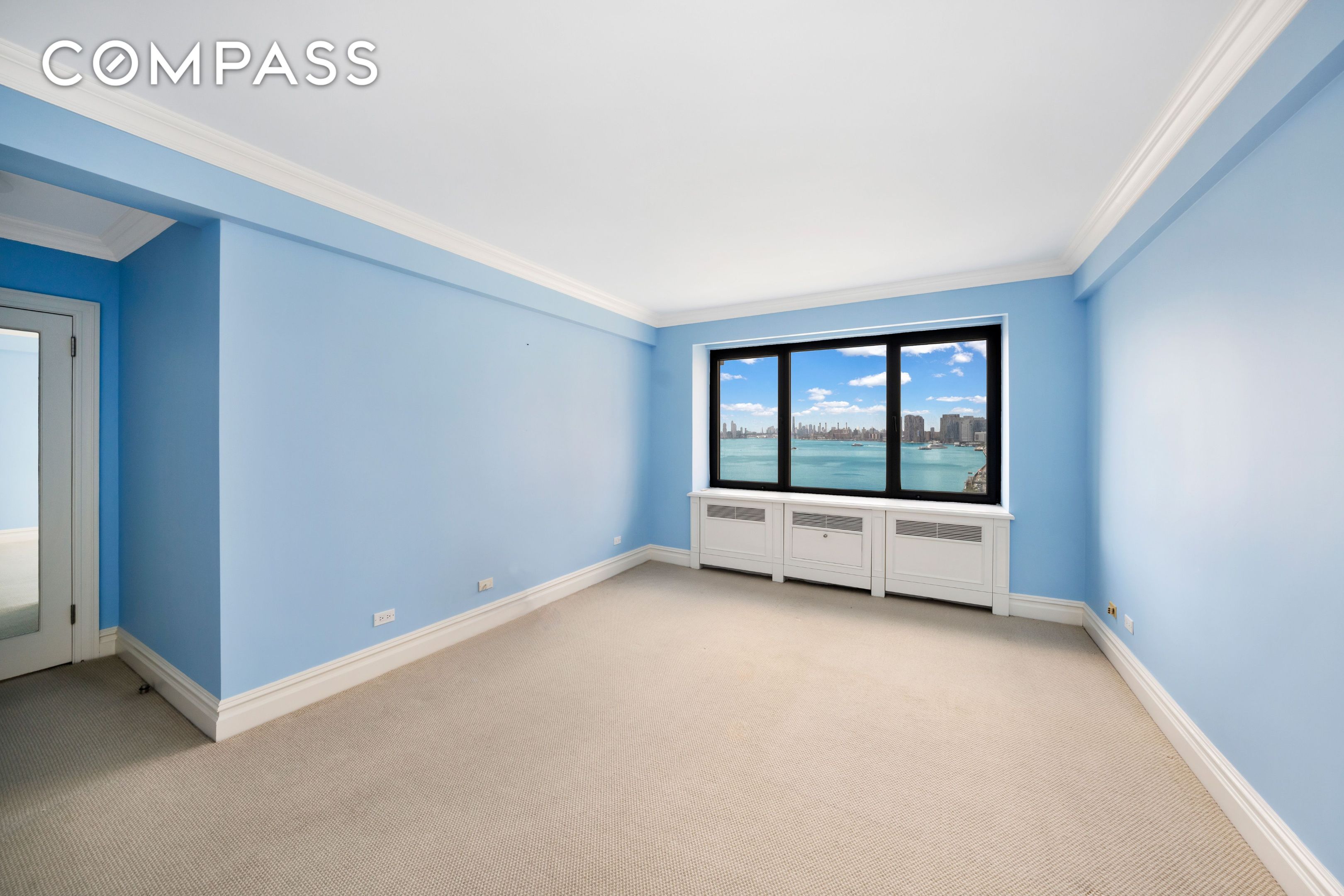45 Sutton Place S 8L