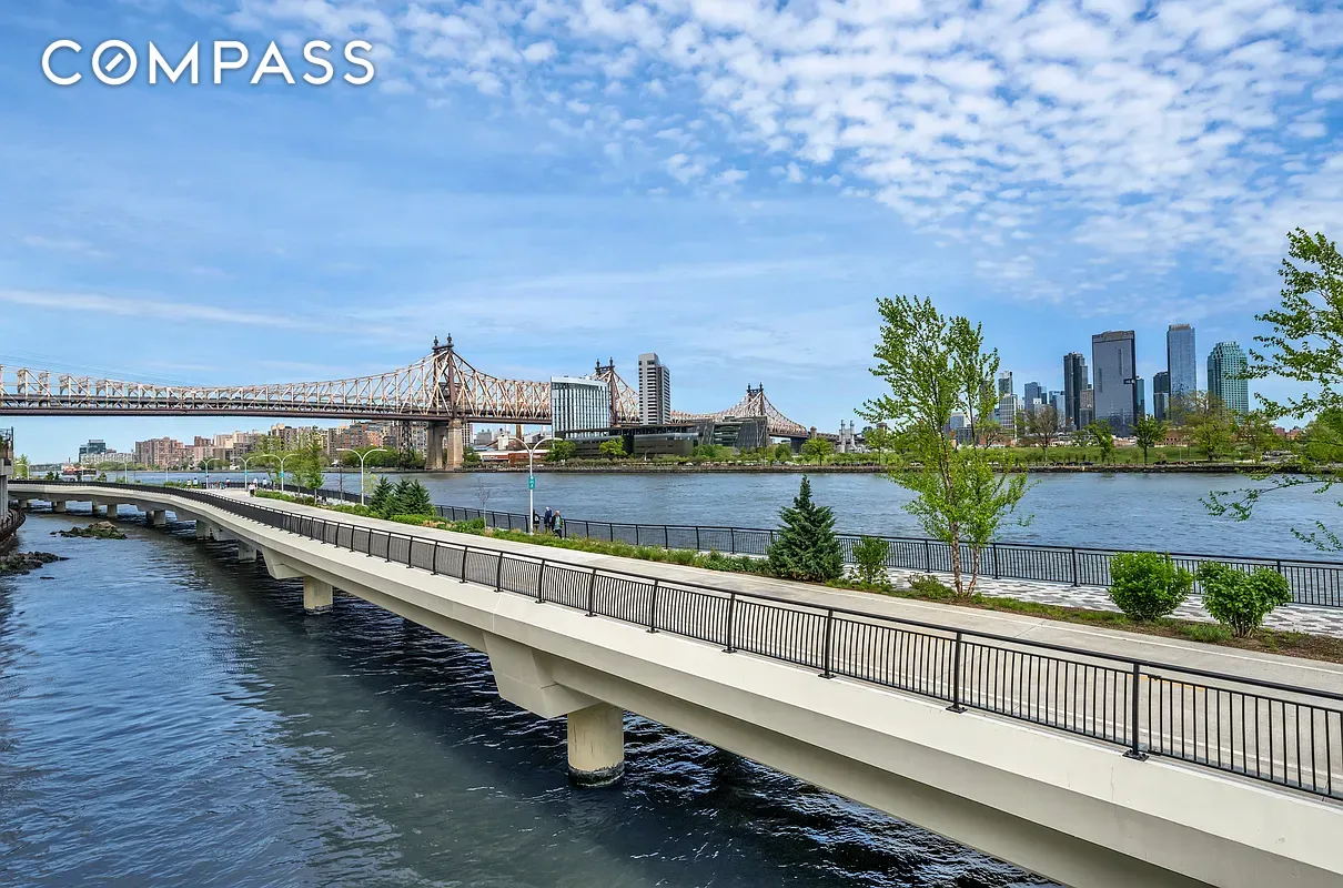 50 Sutton Place S 21L