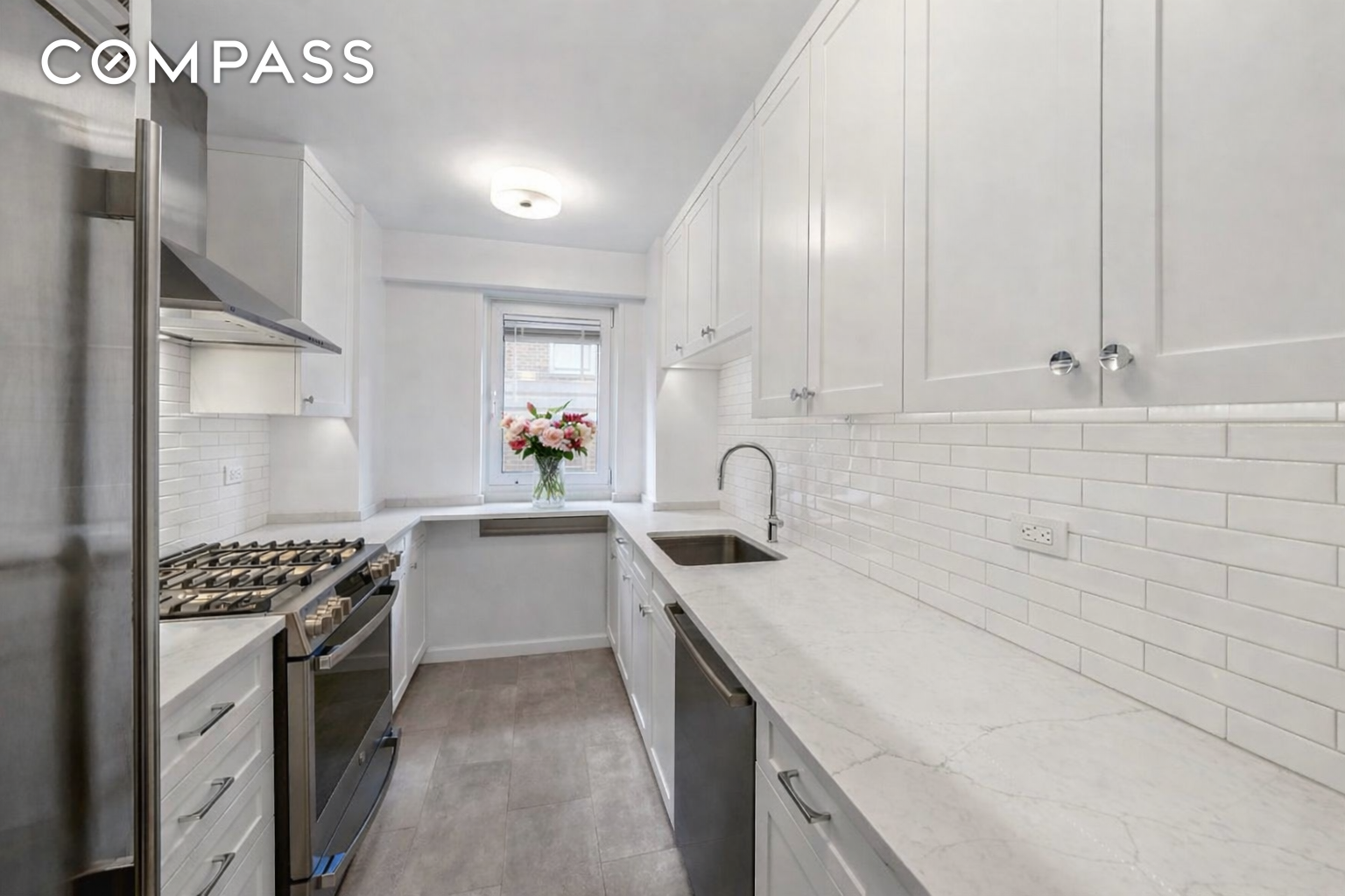 50 Sutton Place S 11L