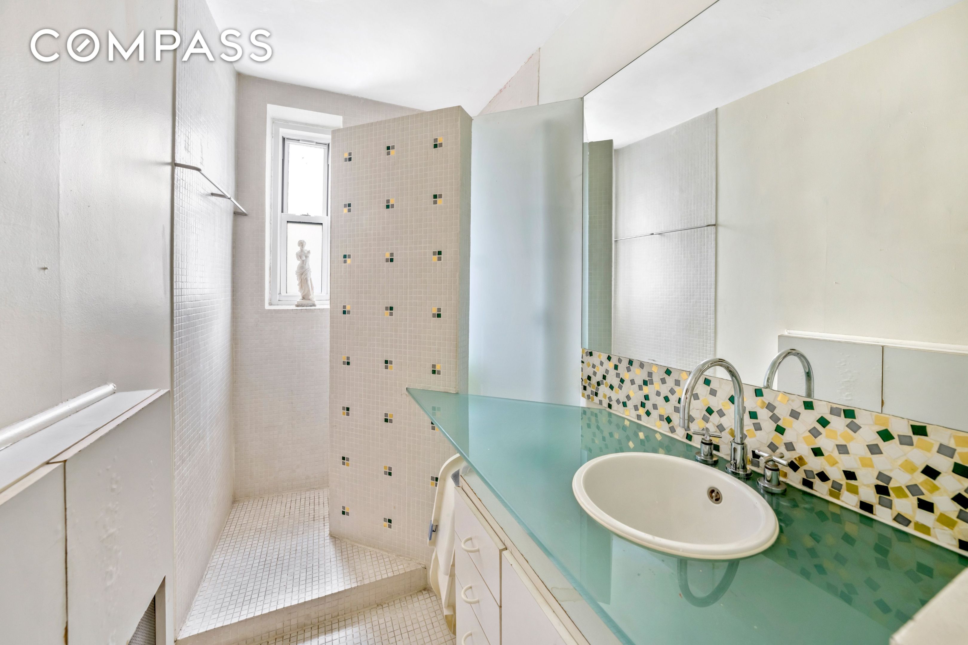 310 W 55th Street 5G