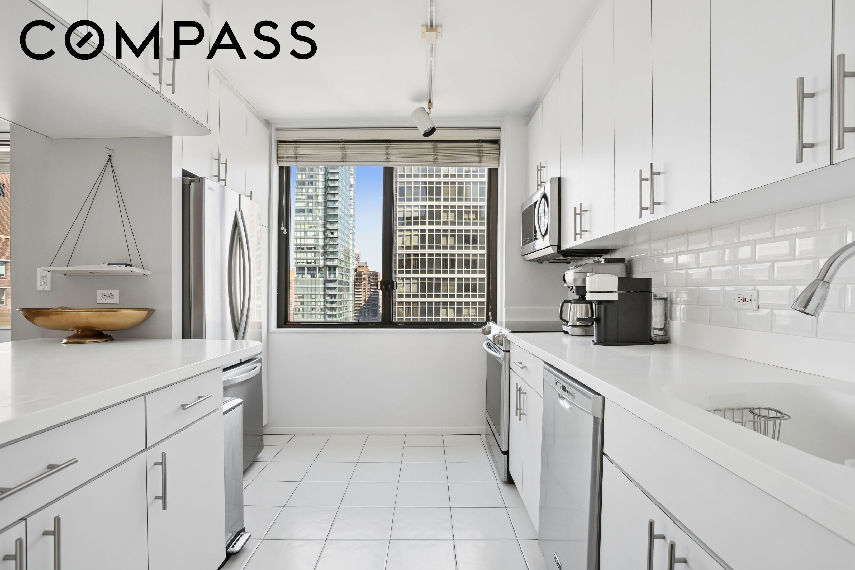 300 E 54th Street 29H