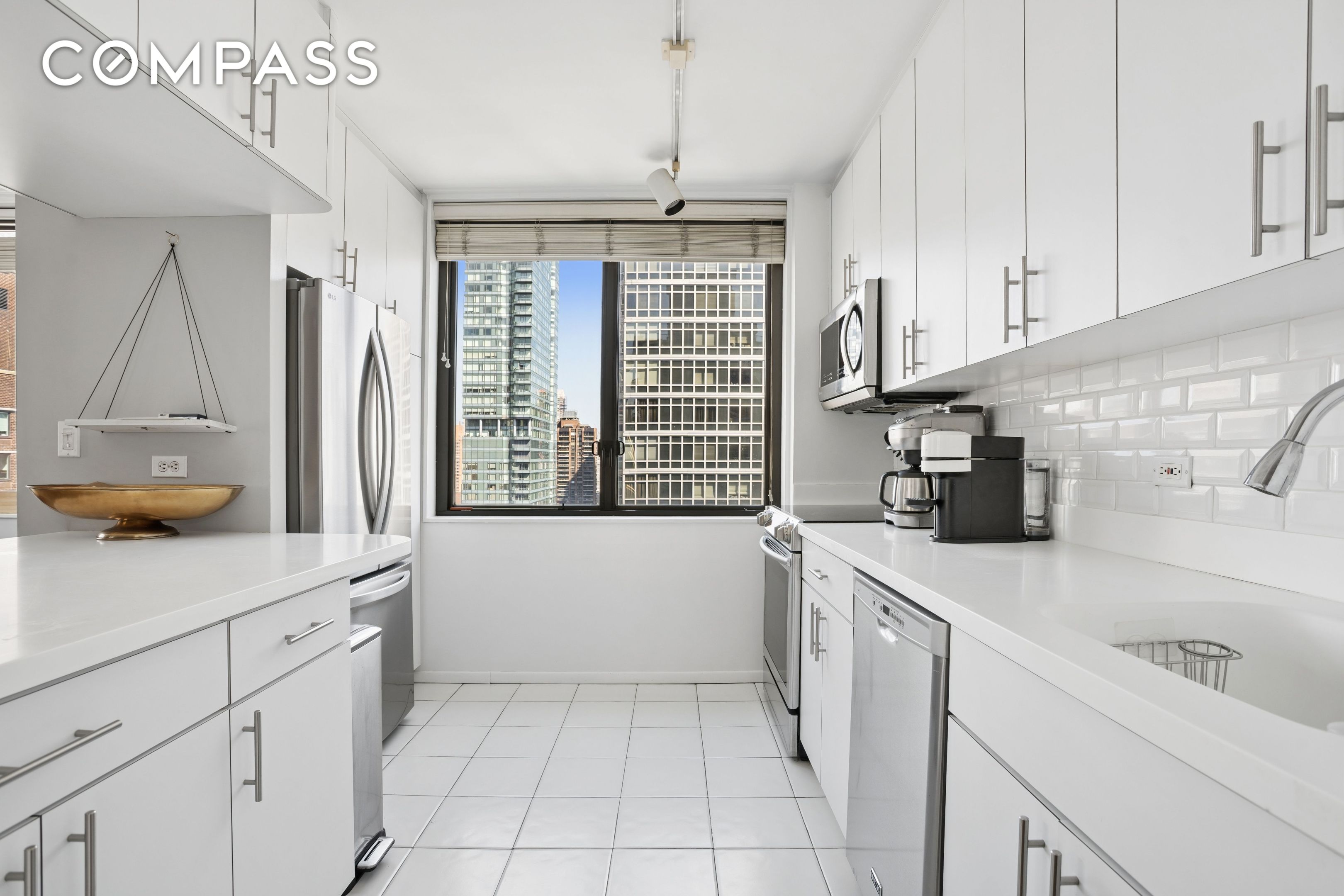 300 E 54th Street 29H