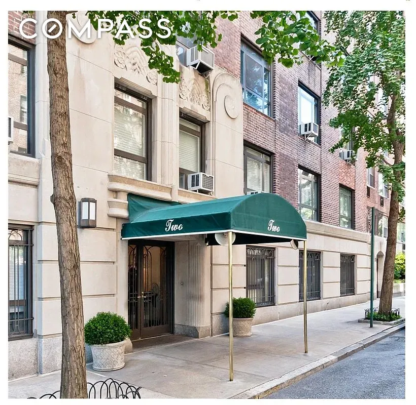 2 Beekman Place 12D