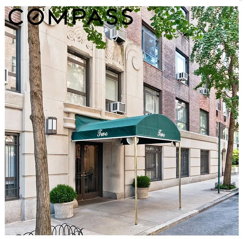 2 Beekman Place 12D