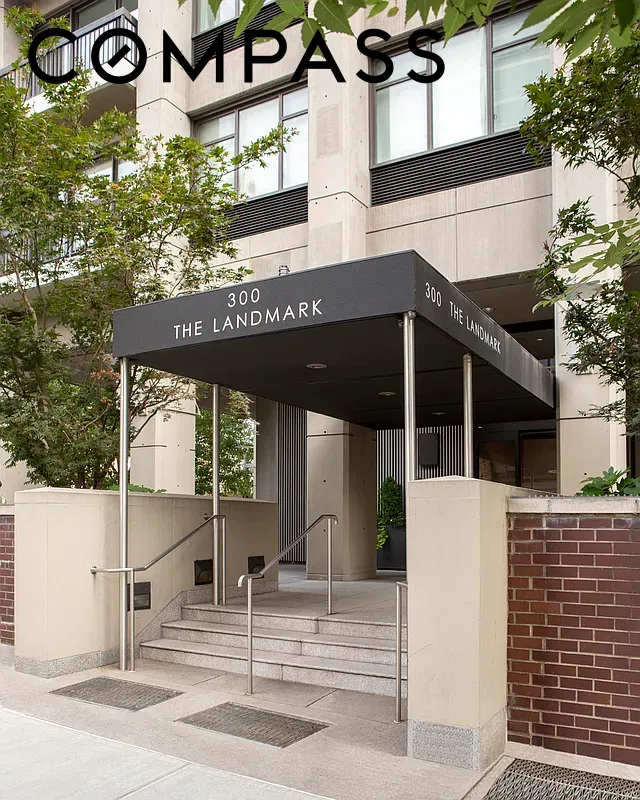 300 E 59th Street 705