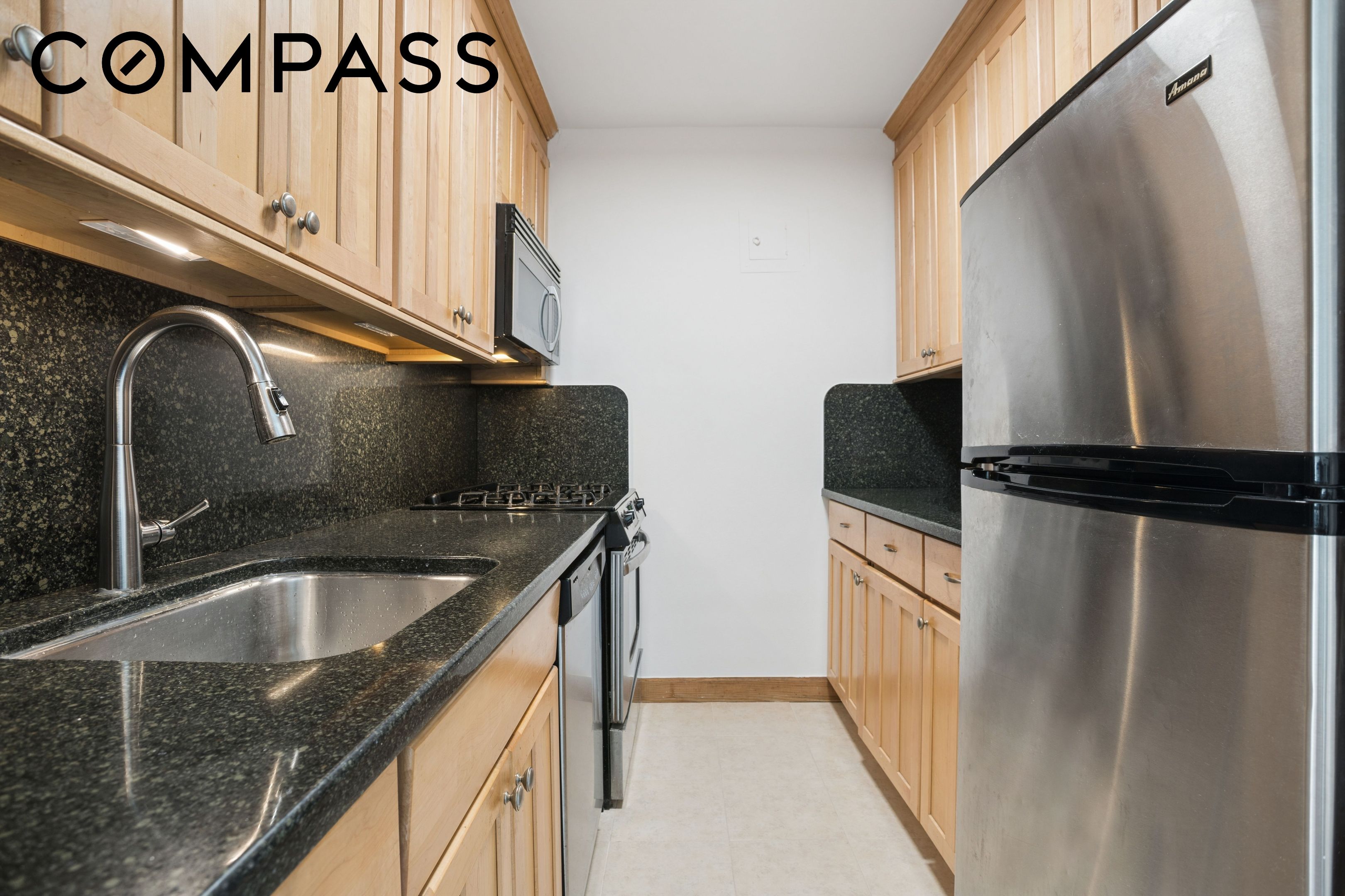 251 E 32nd Street 14D