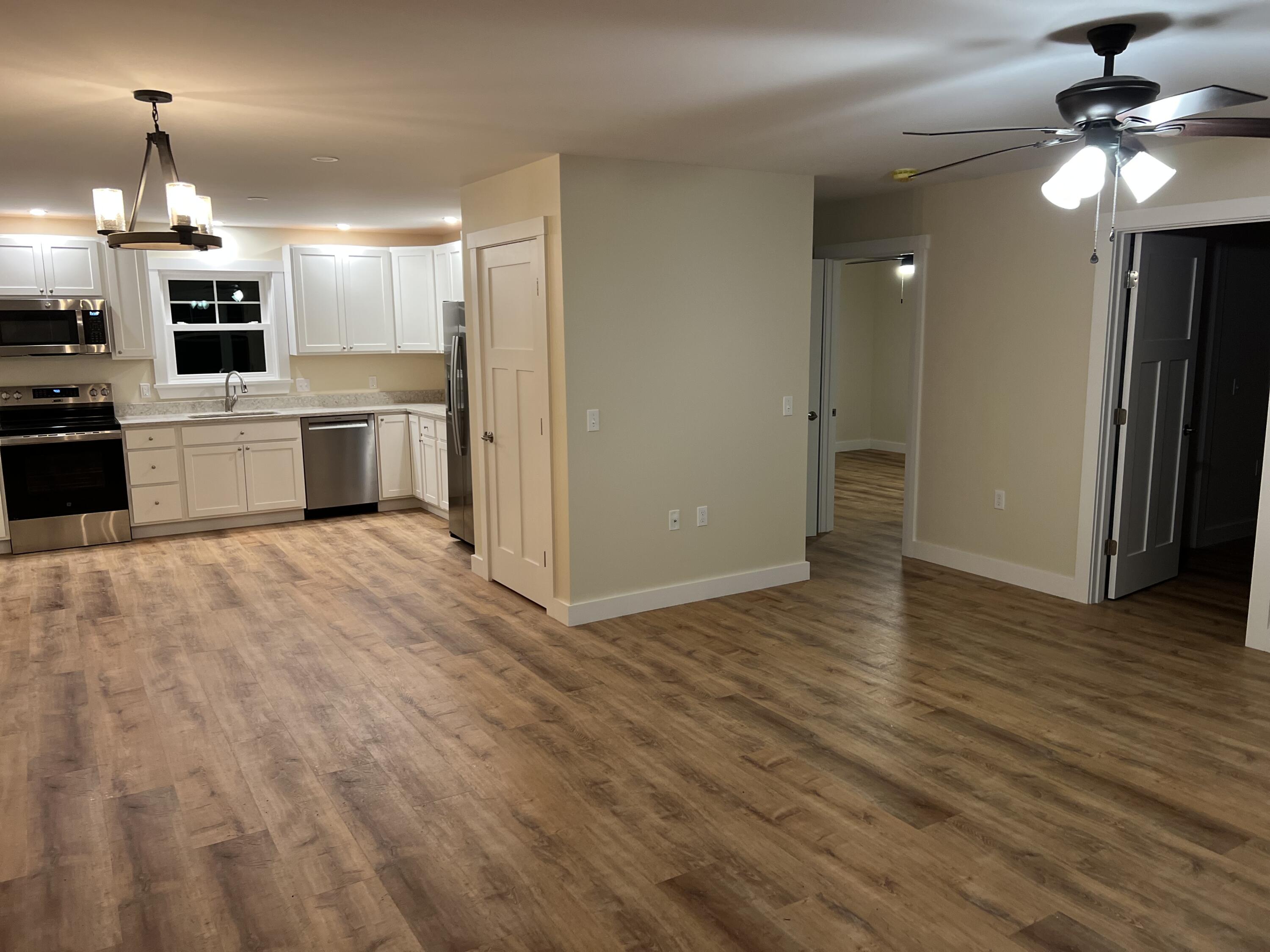 53 Tinker Meadow Way, 25