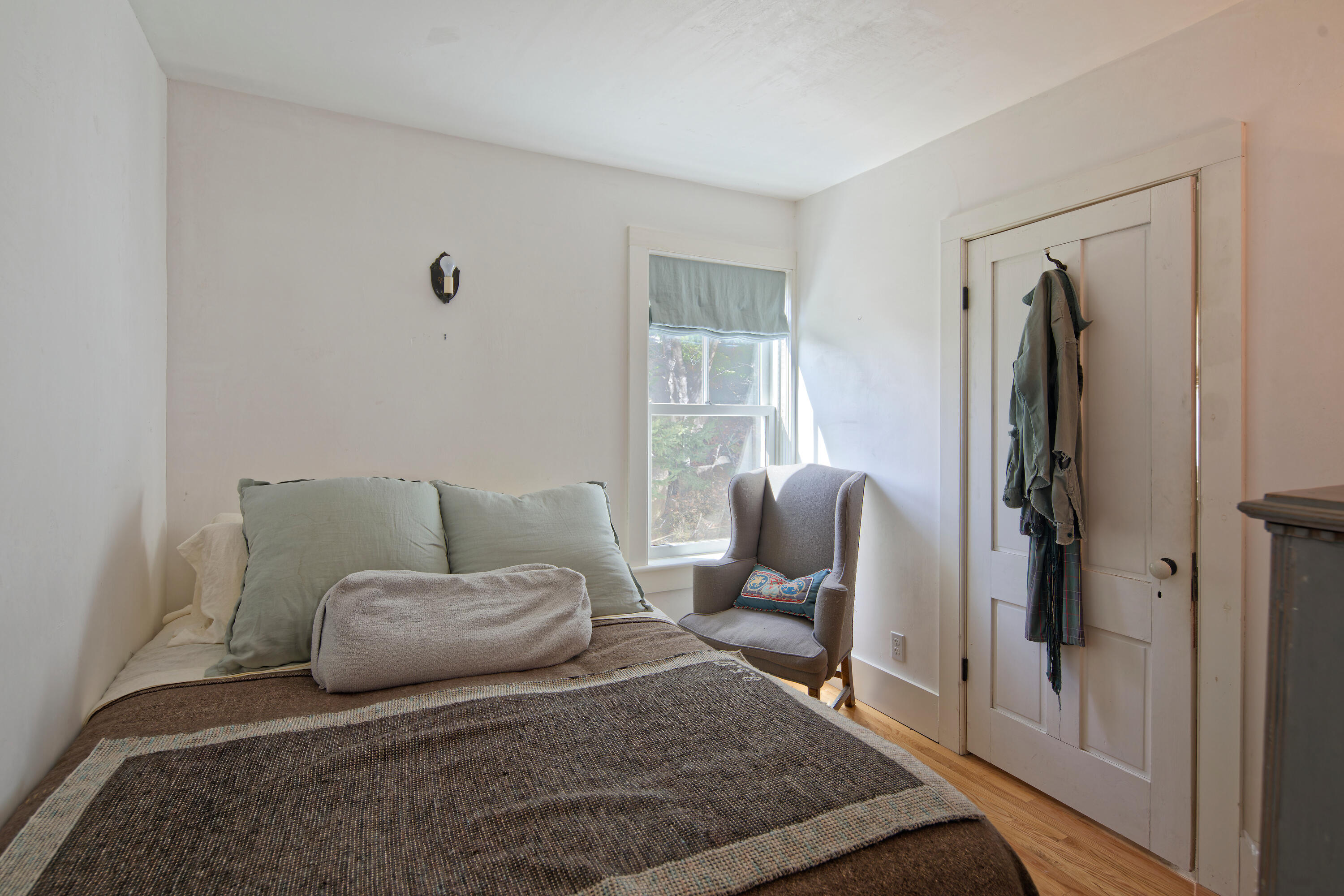 30 Sand Beach Road