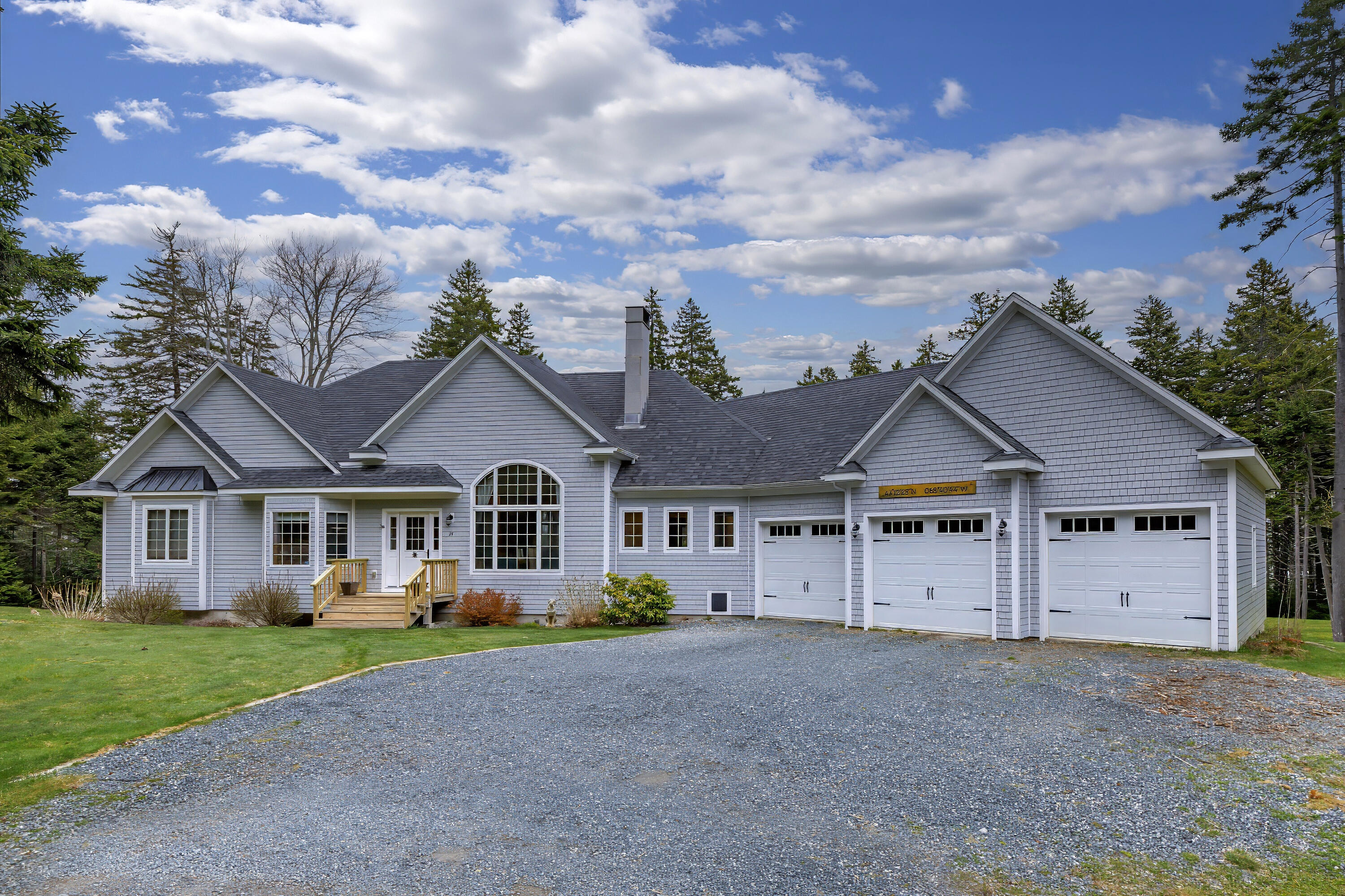 24 Coves End Drive