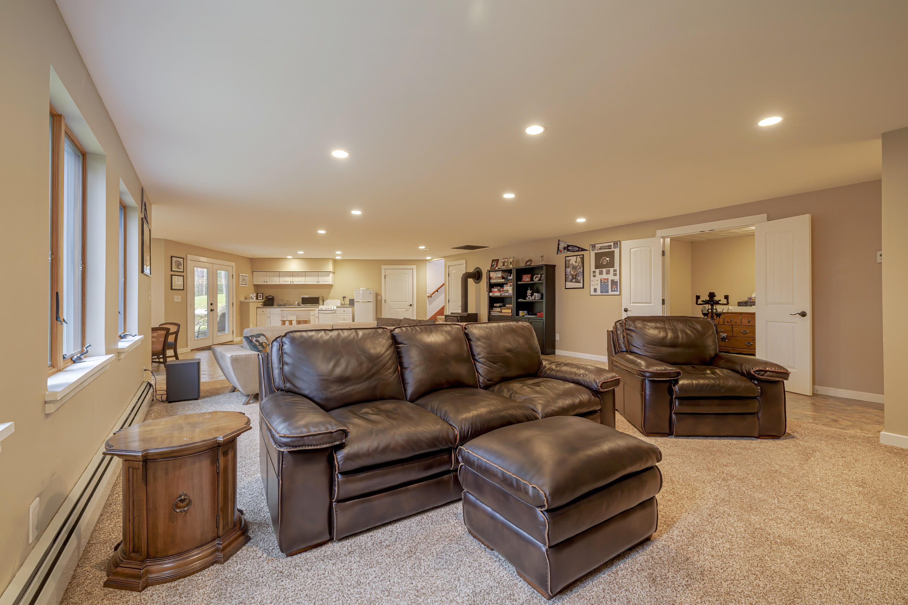 24 Coves End Drive