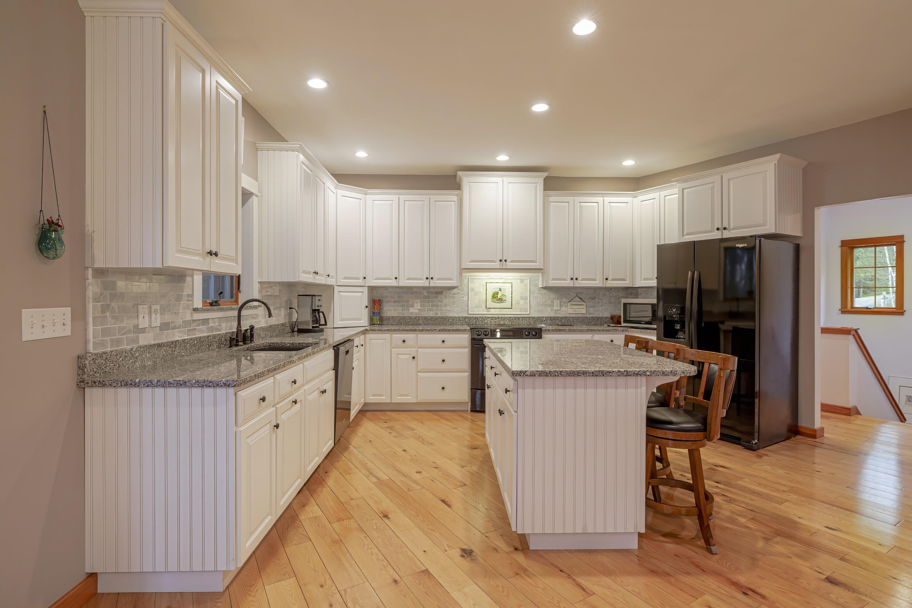 24 Coves End Drive