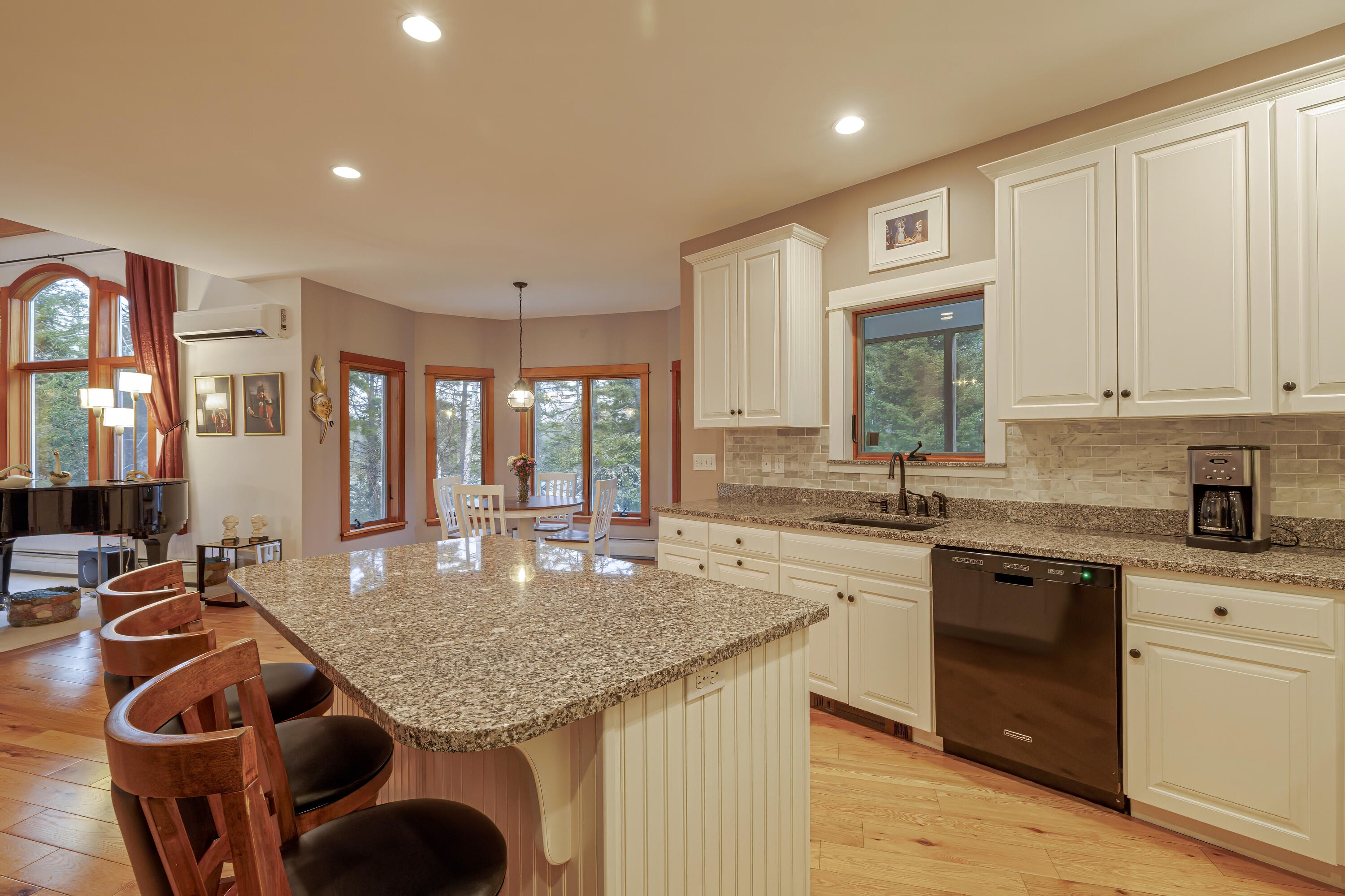 24 Coves End Drive