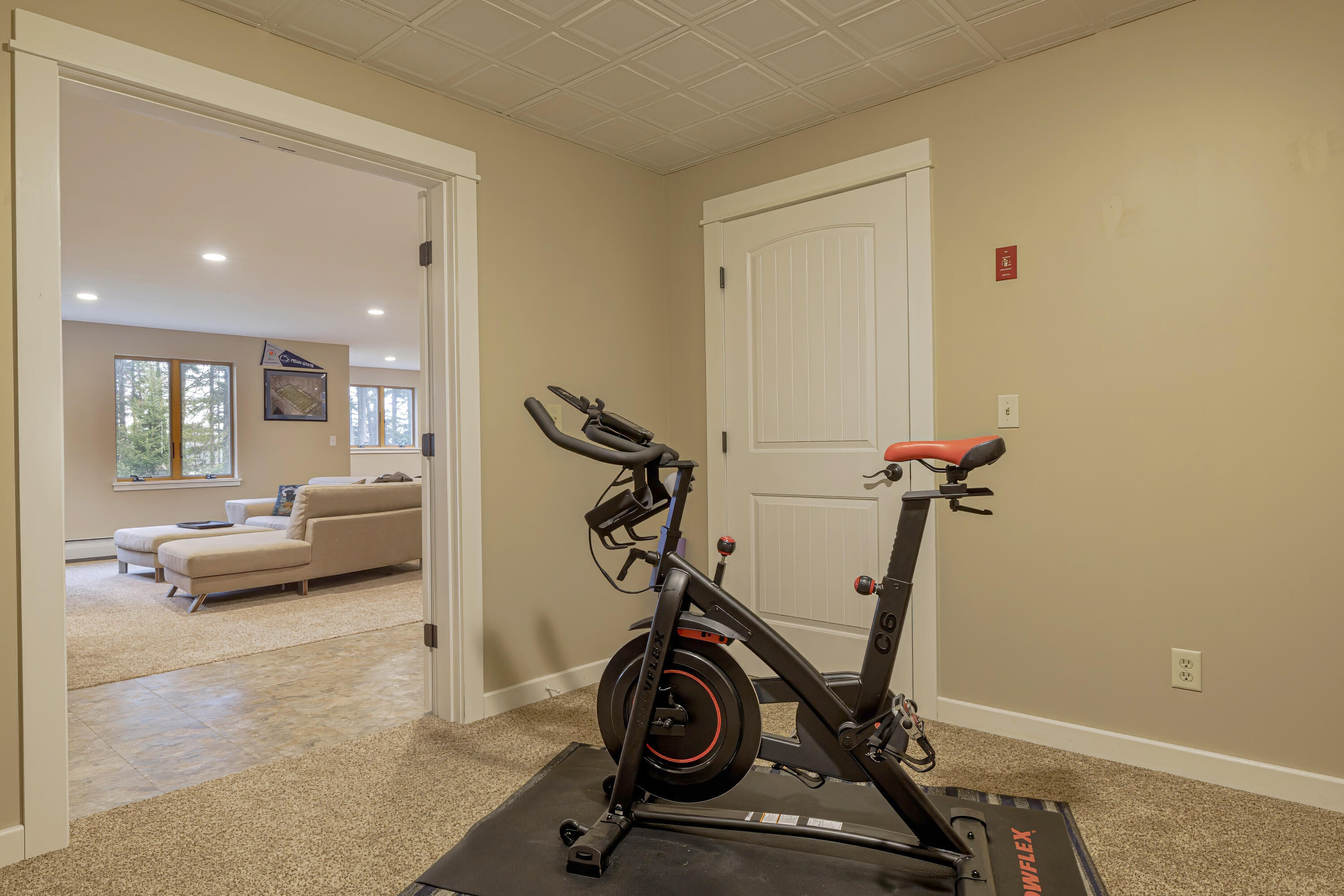 24 Coves End Drive