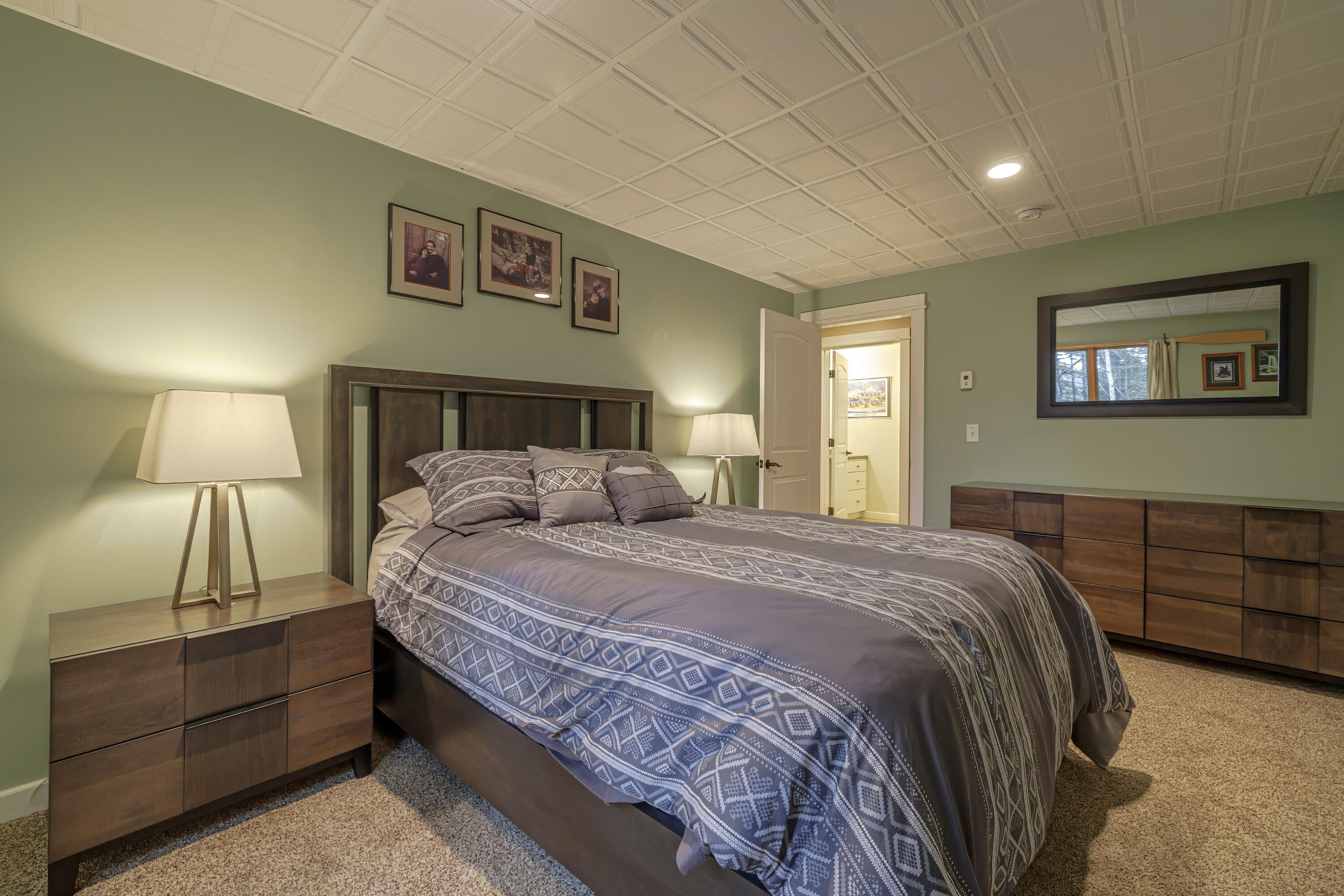 24 Coves End Drive