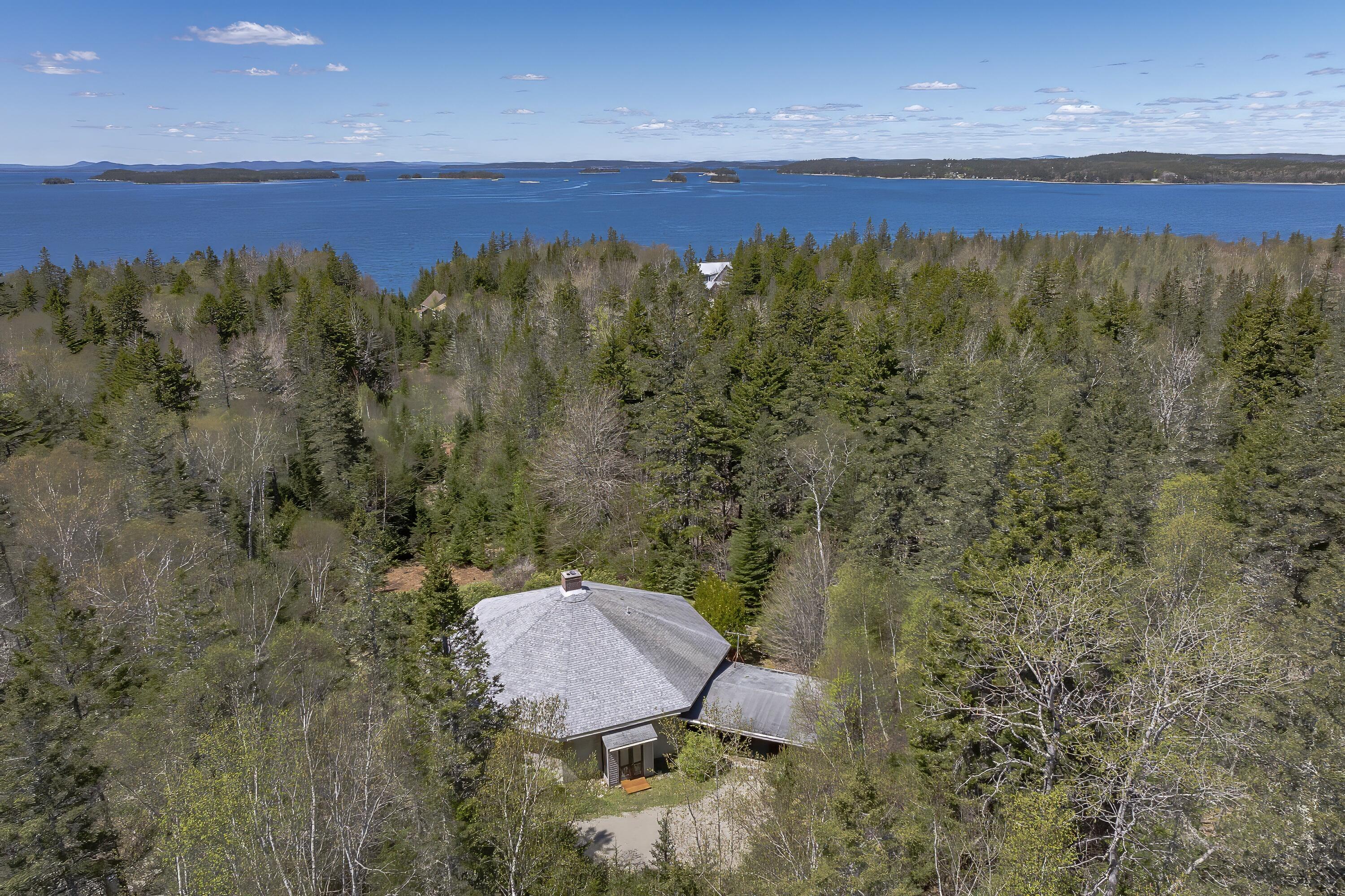 73 Pearl Drive